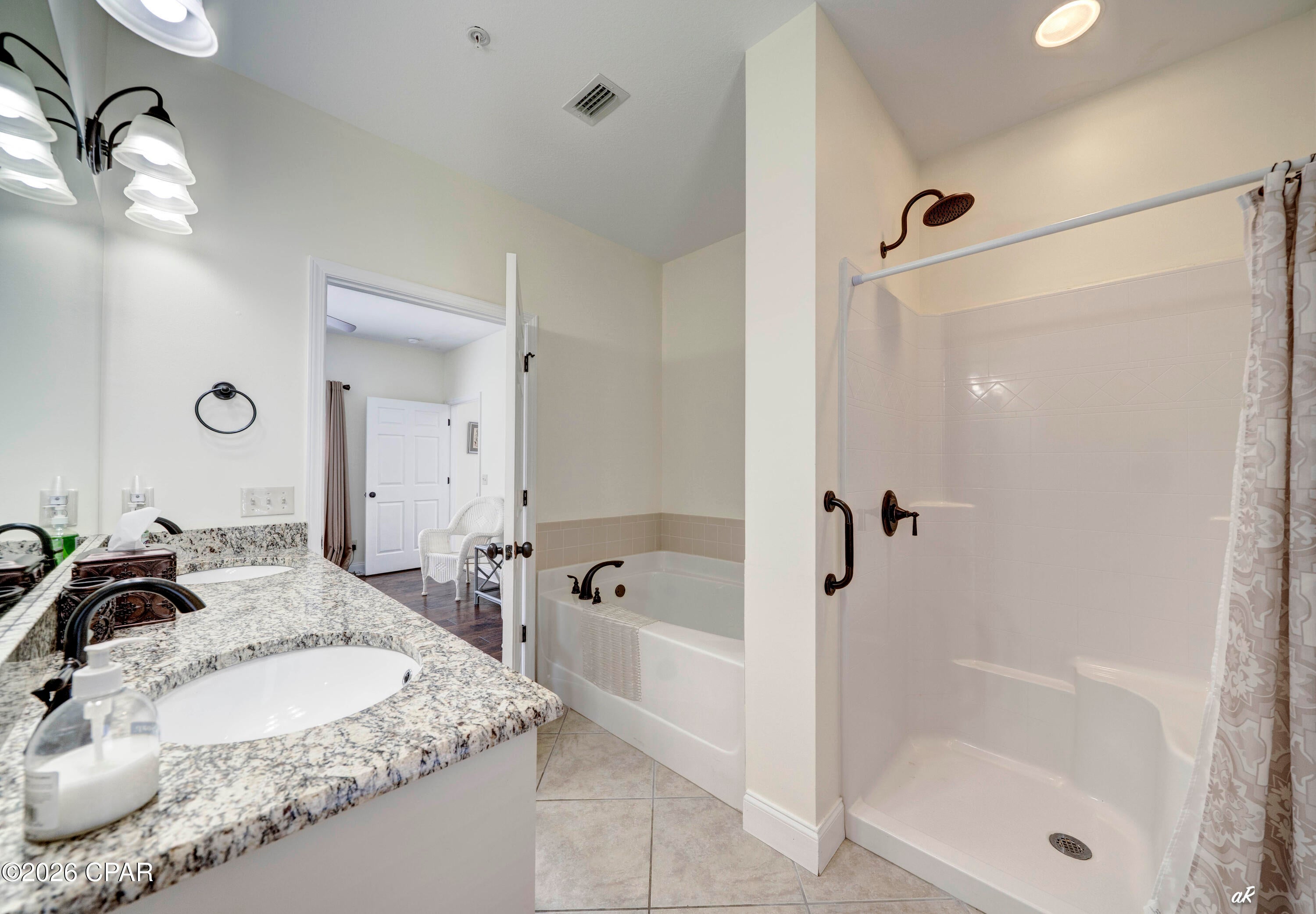 Annabella's Townhomes - Residential