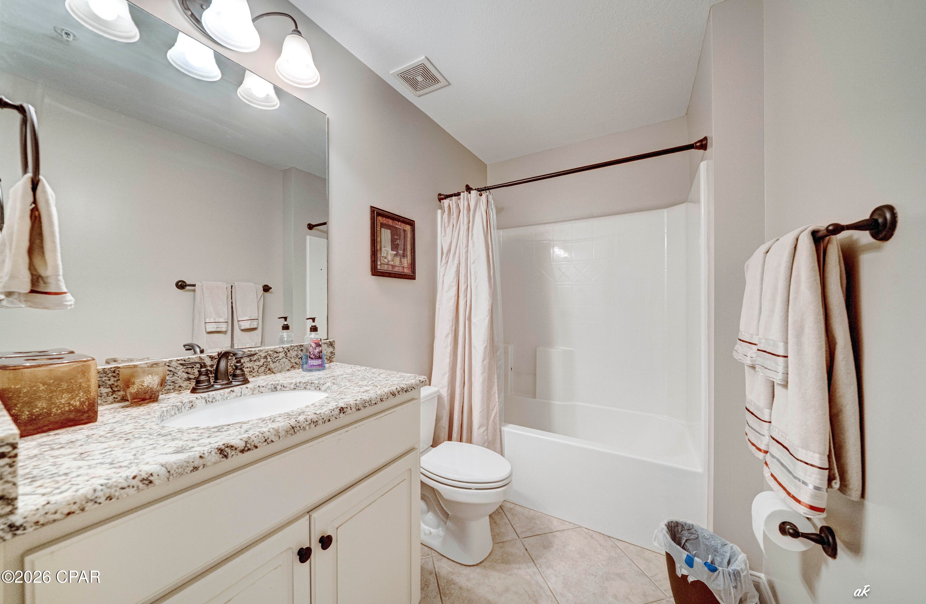 Annabella's Townhomes - Residential