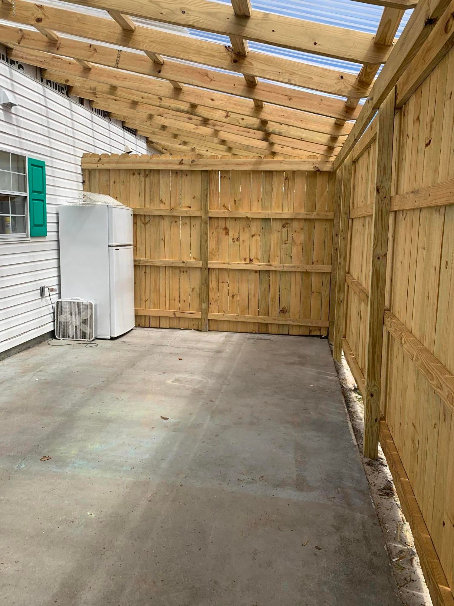 [No Recorded Subdiv] - Residential Lease