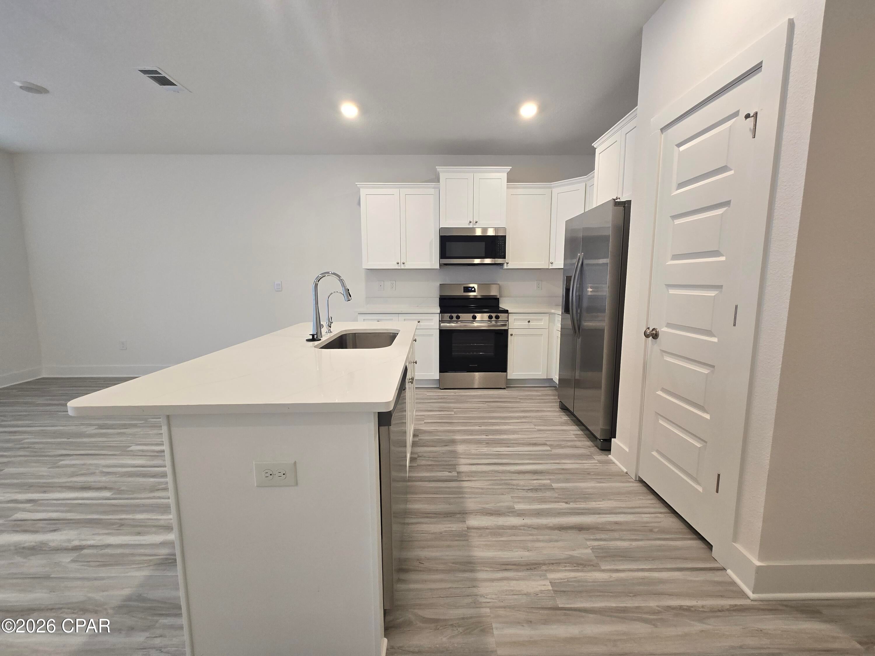 [No Recorded Subdiv] - Residential Lease