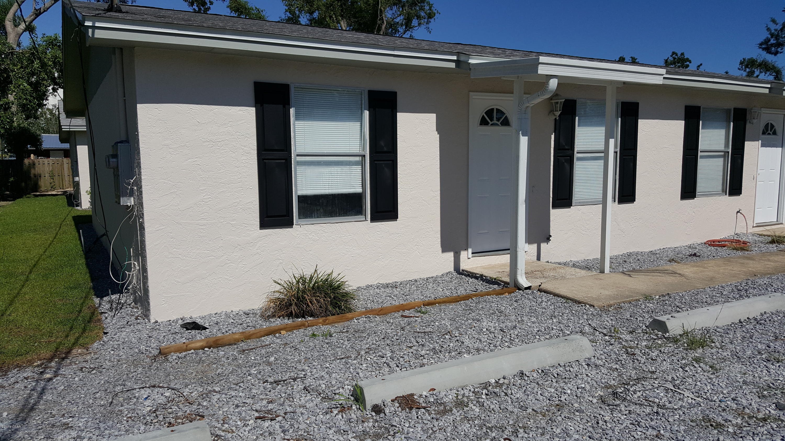 [No Recorded Subdiv] - Residential Lease