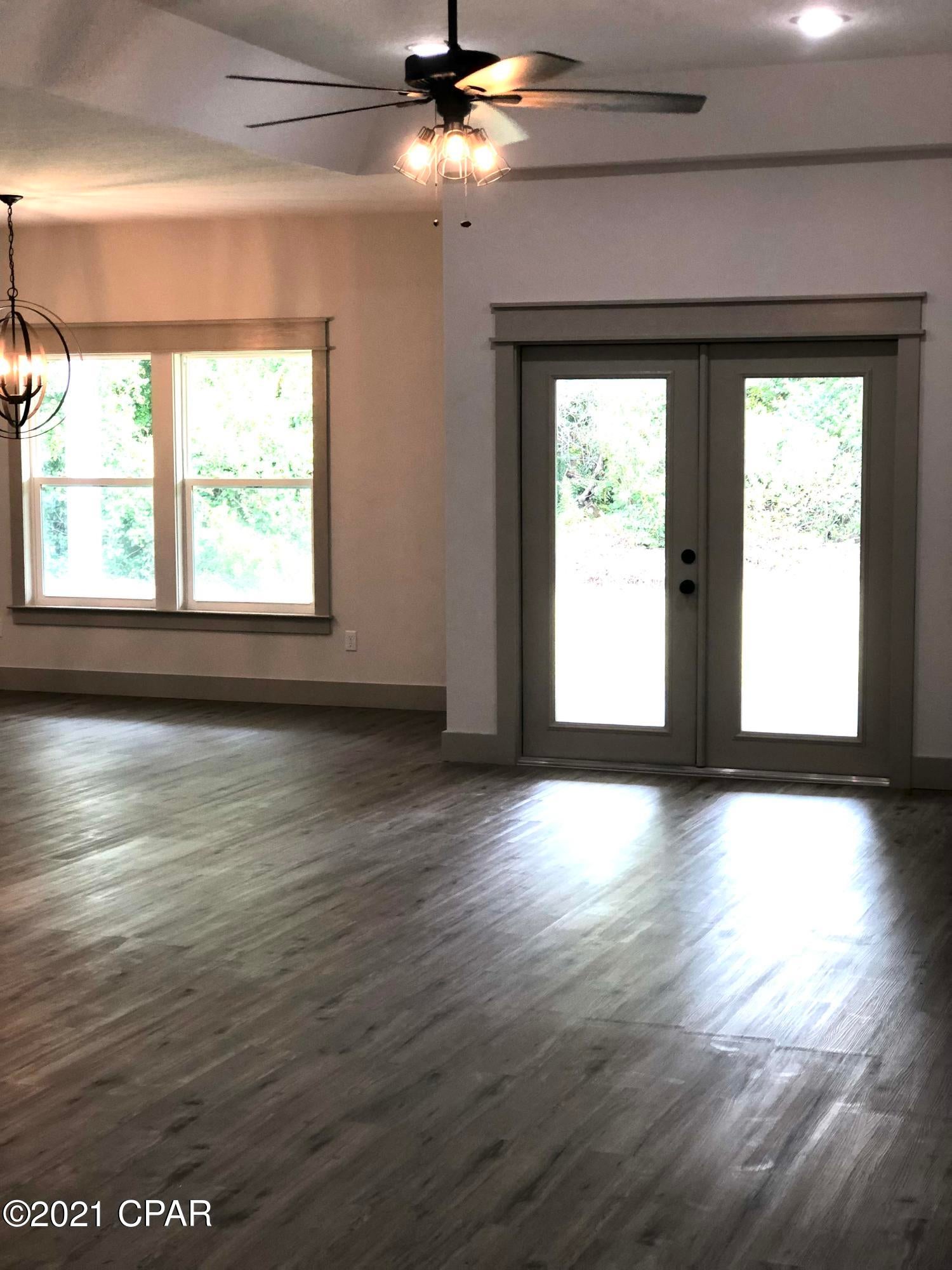 Grand Lagoon - Residential