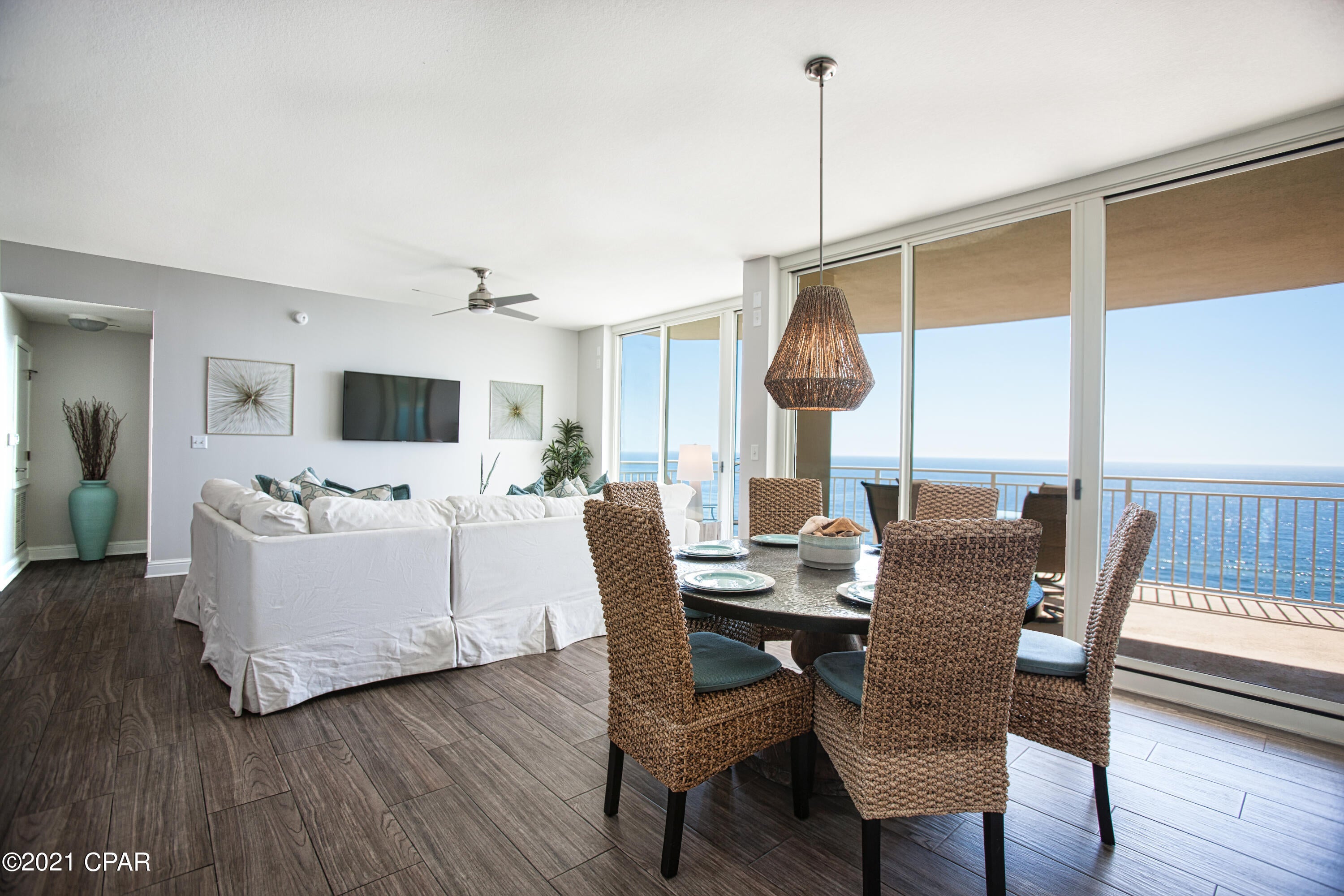 Aqua - Residential