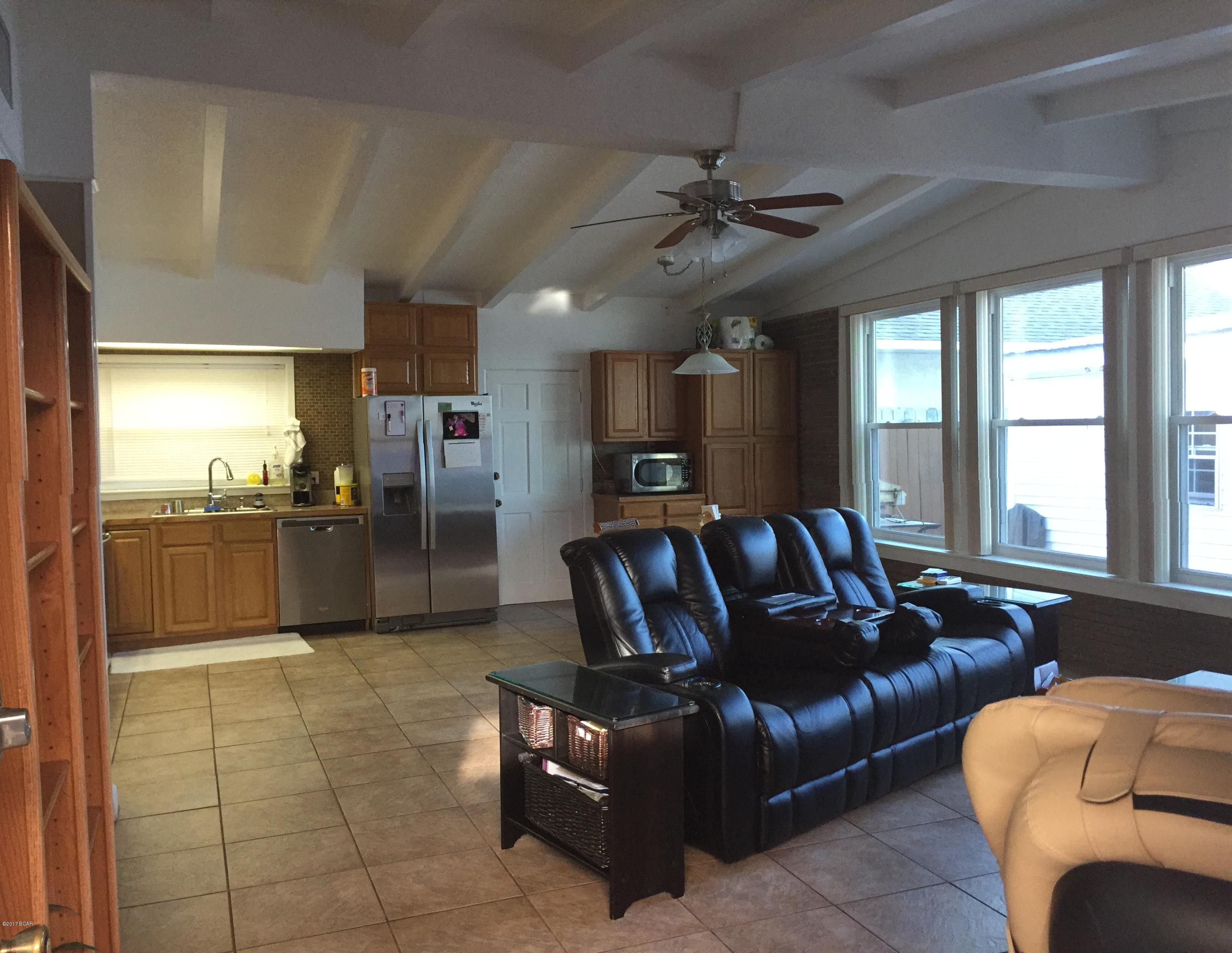 Biltmore Beach 1st Add - Residential Lease
