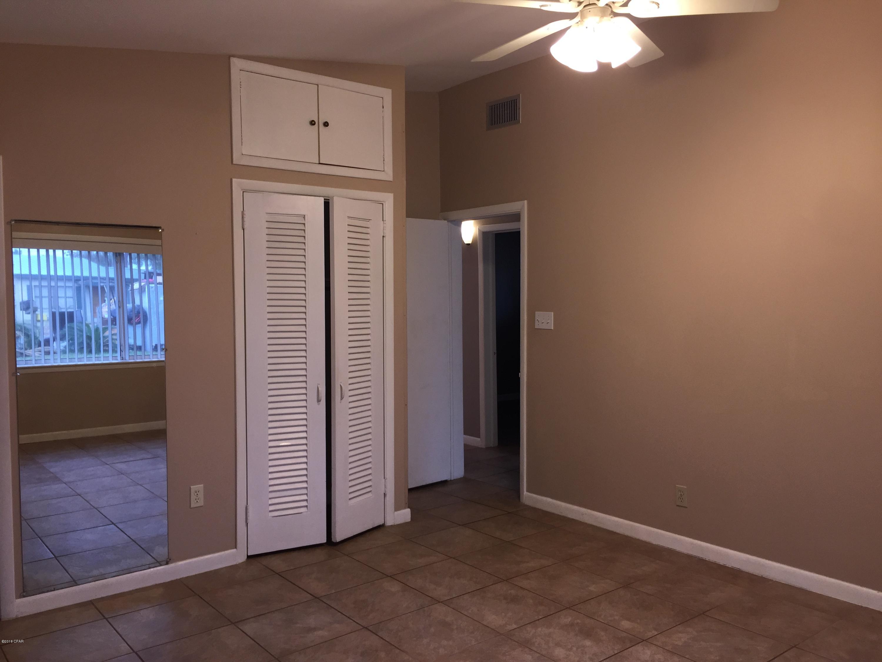Biltmore Beach 1st Add - Residential Lease
