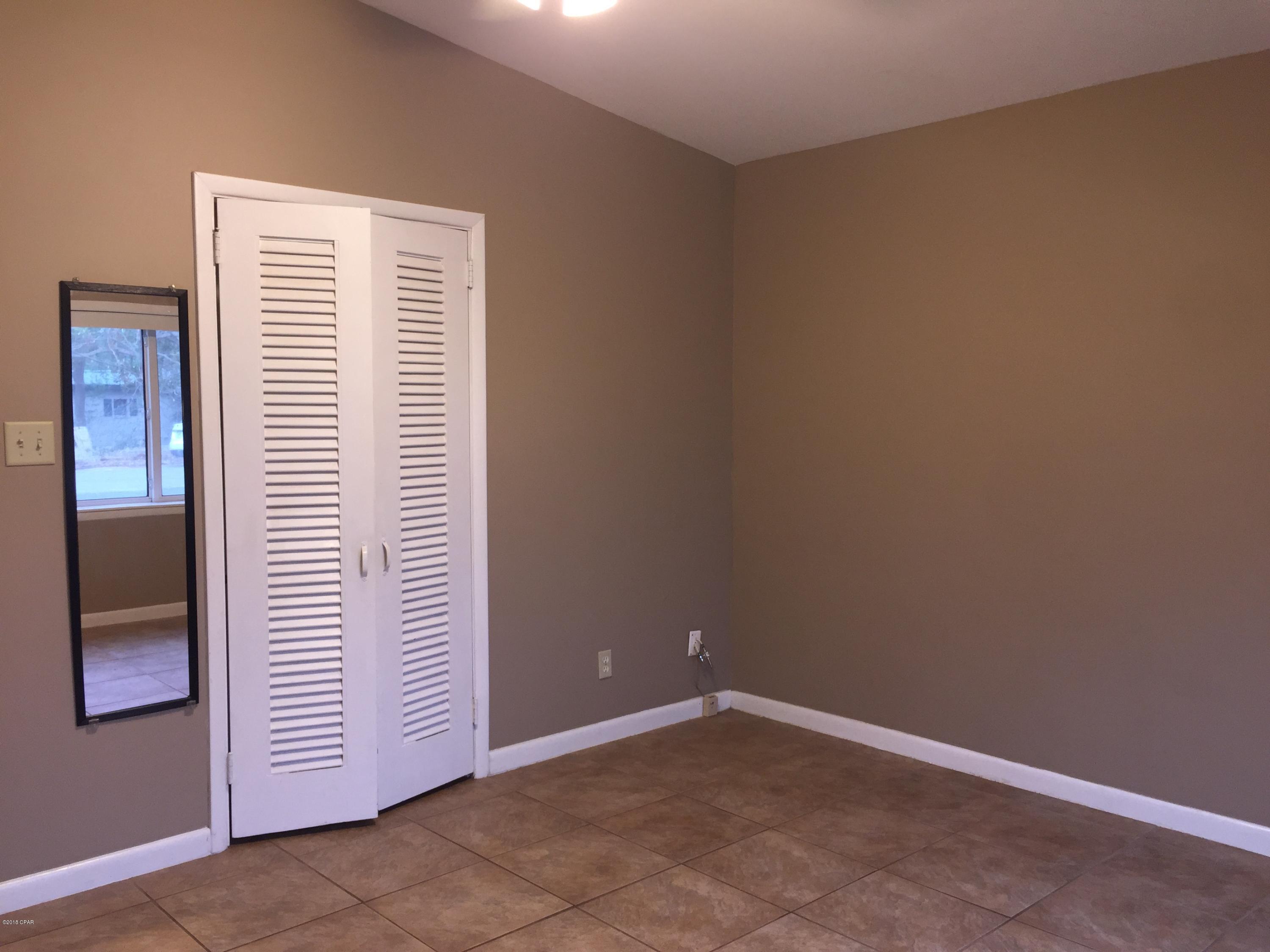 Biltmore Beach 1st Add - Residential Lease