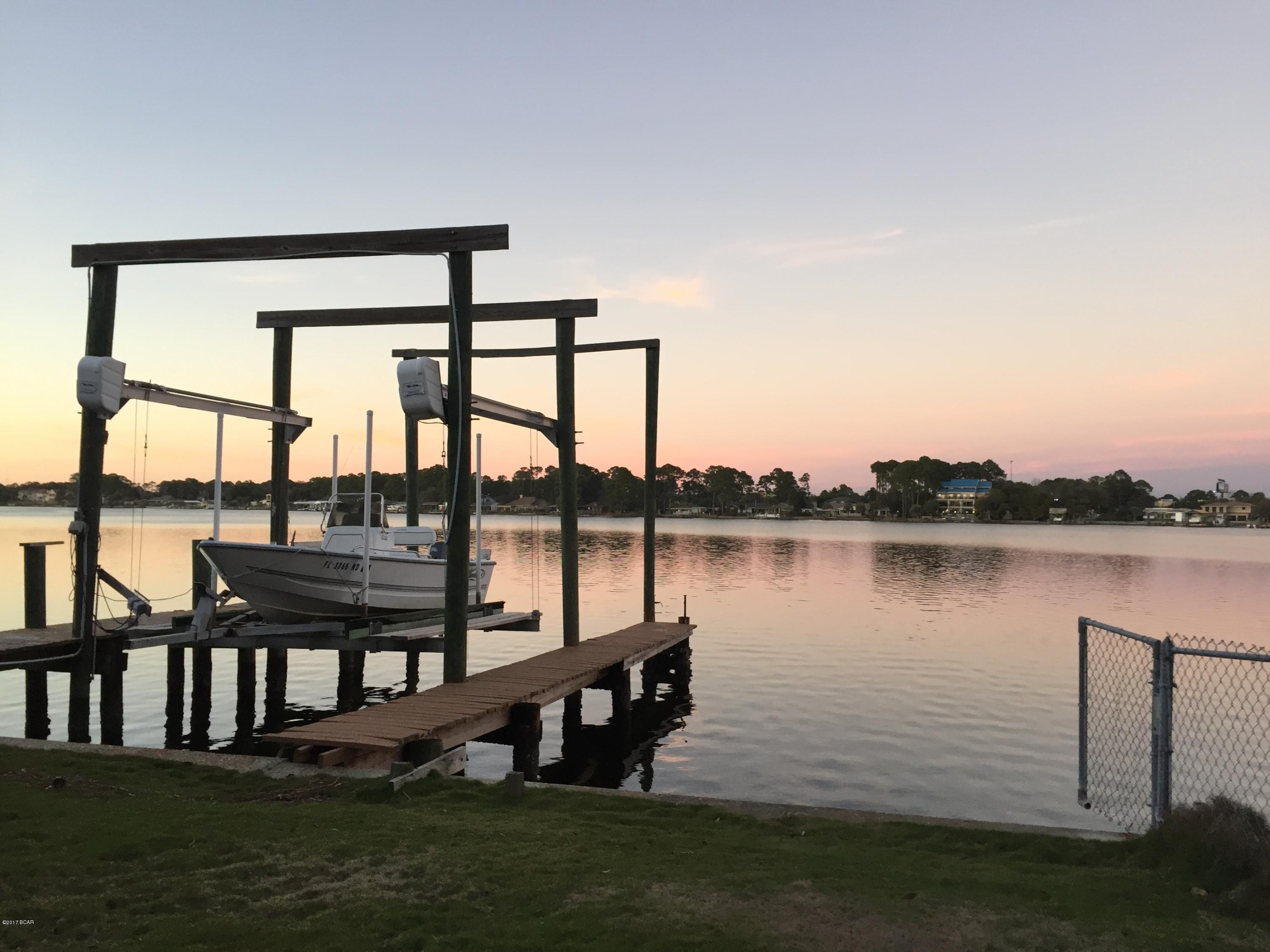 Biltmore Beach 1st Add - Residential Lease