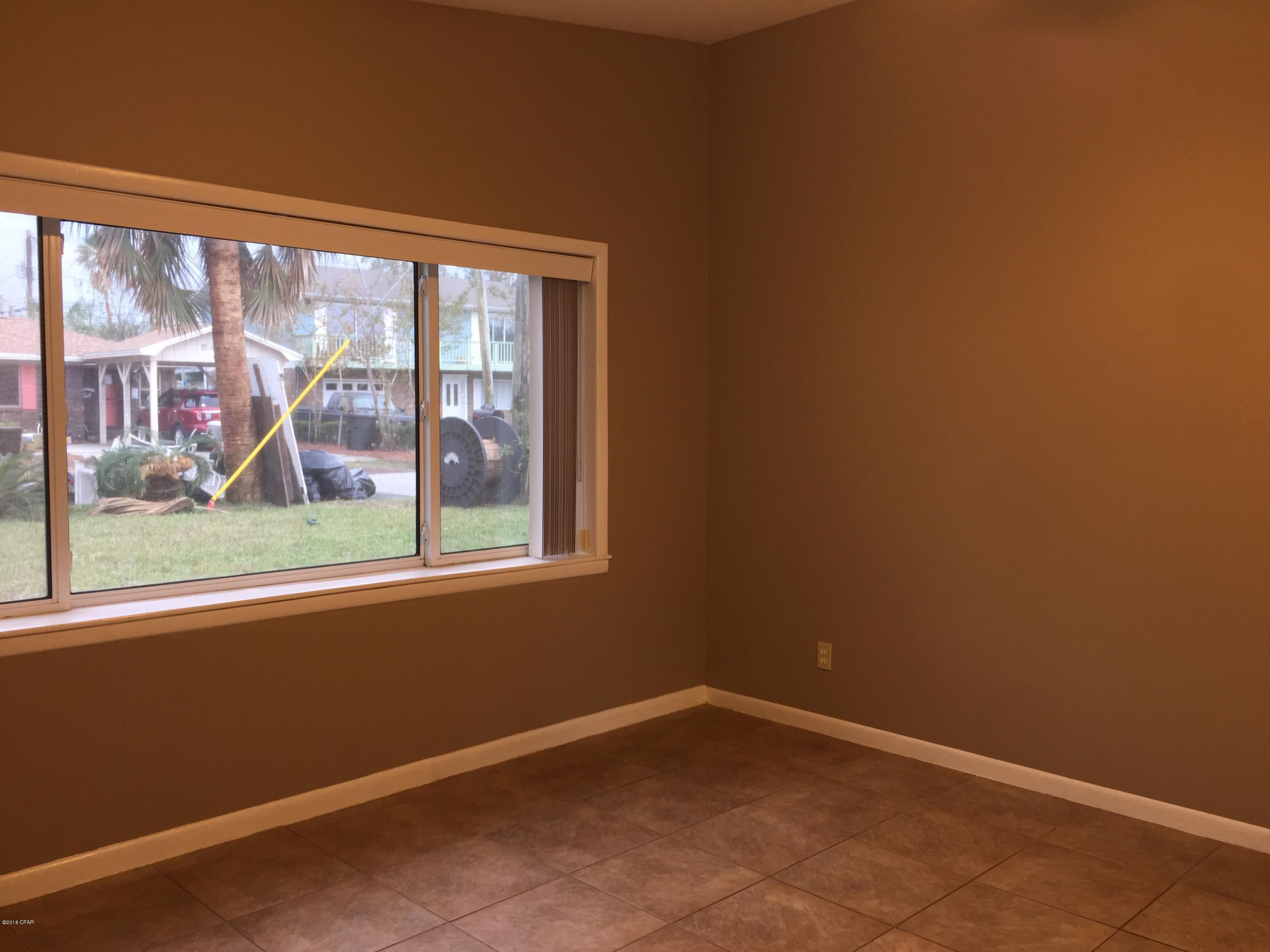 Biltmore Beach 1st Add - Residential Lease