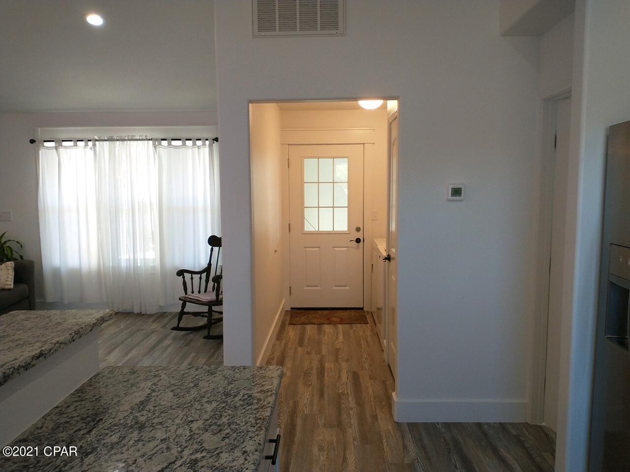 [No Recorded Subdiv] - Residential Lease