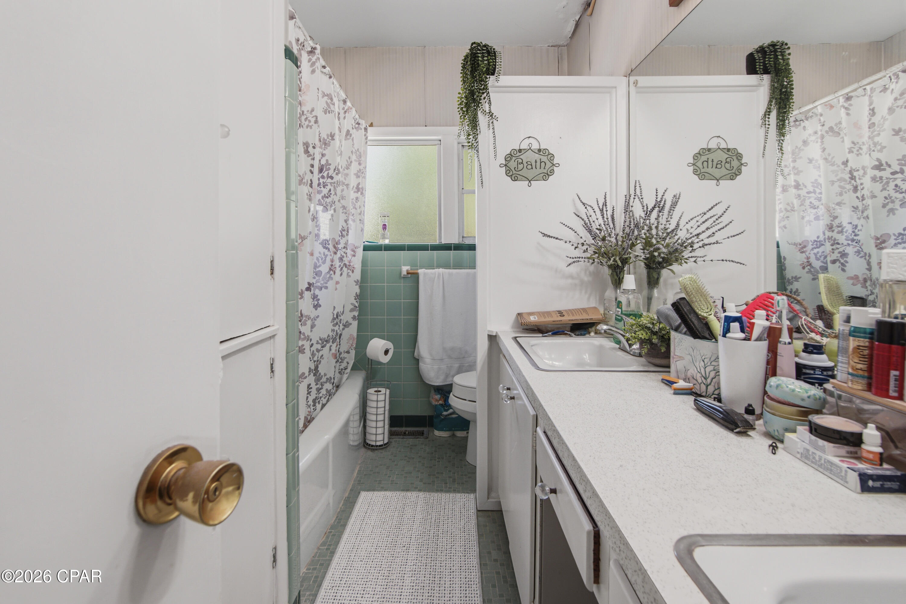 Cove Terrace 3rd Add - Residential