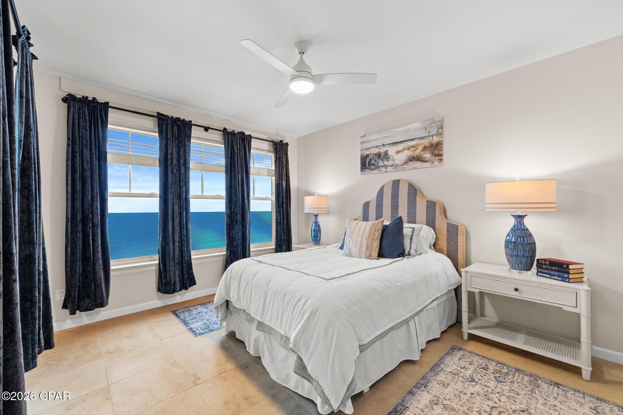 En Soleil Condo - Residential