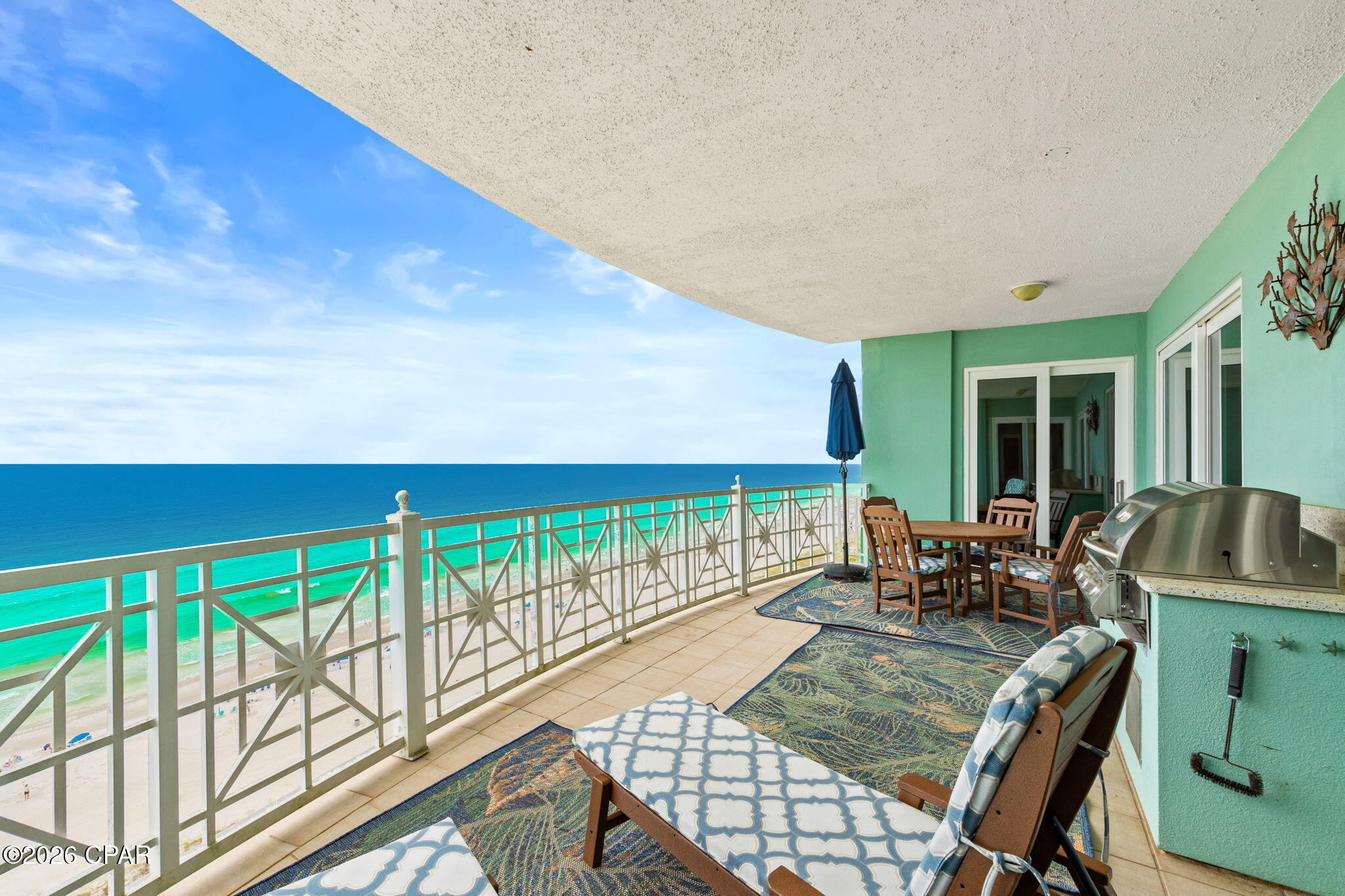 En Soleil Condo - Residential