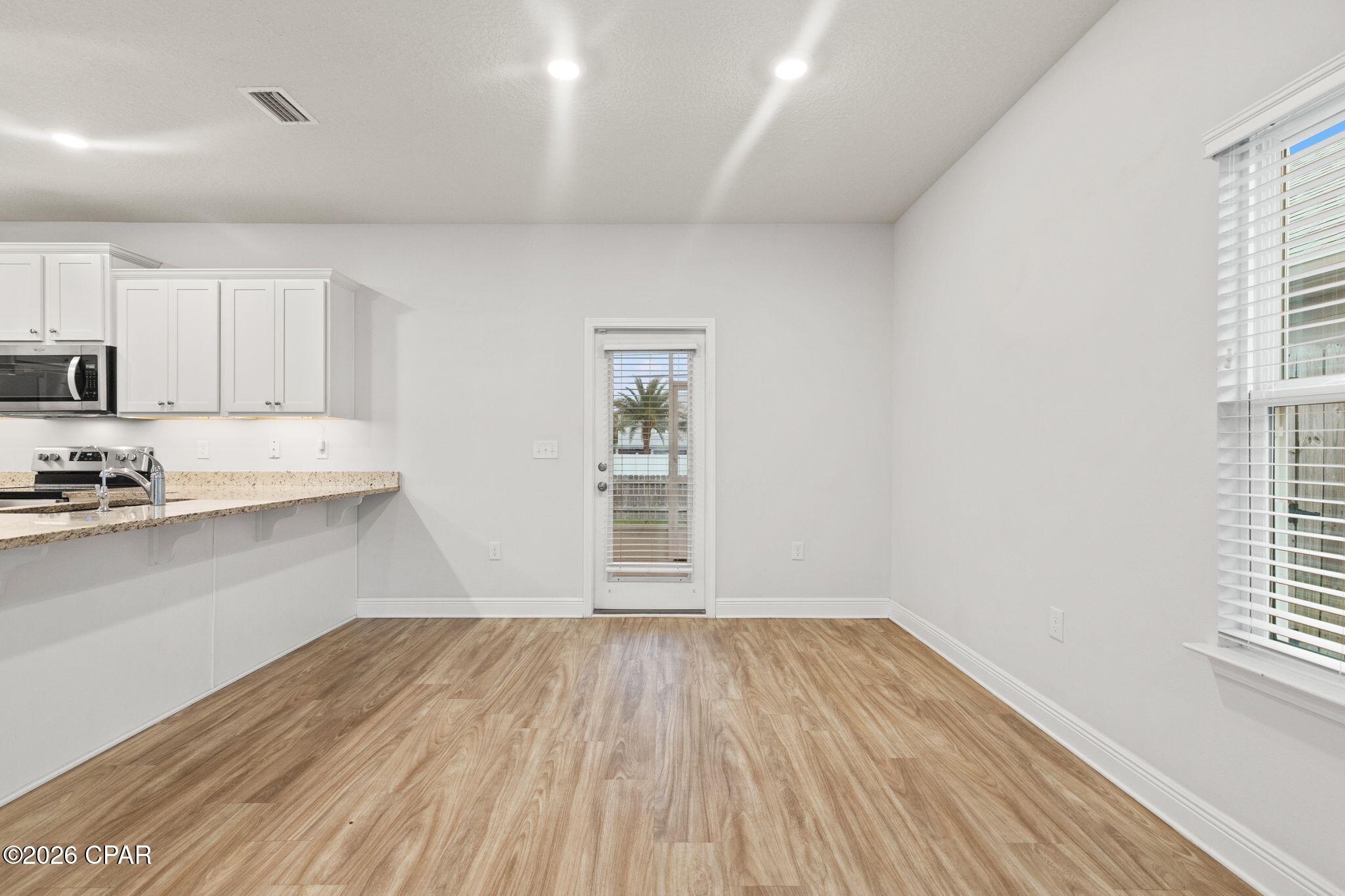 Emerald Cove Villas - Residential