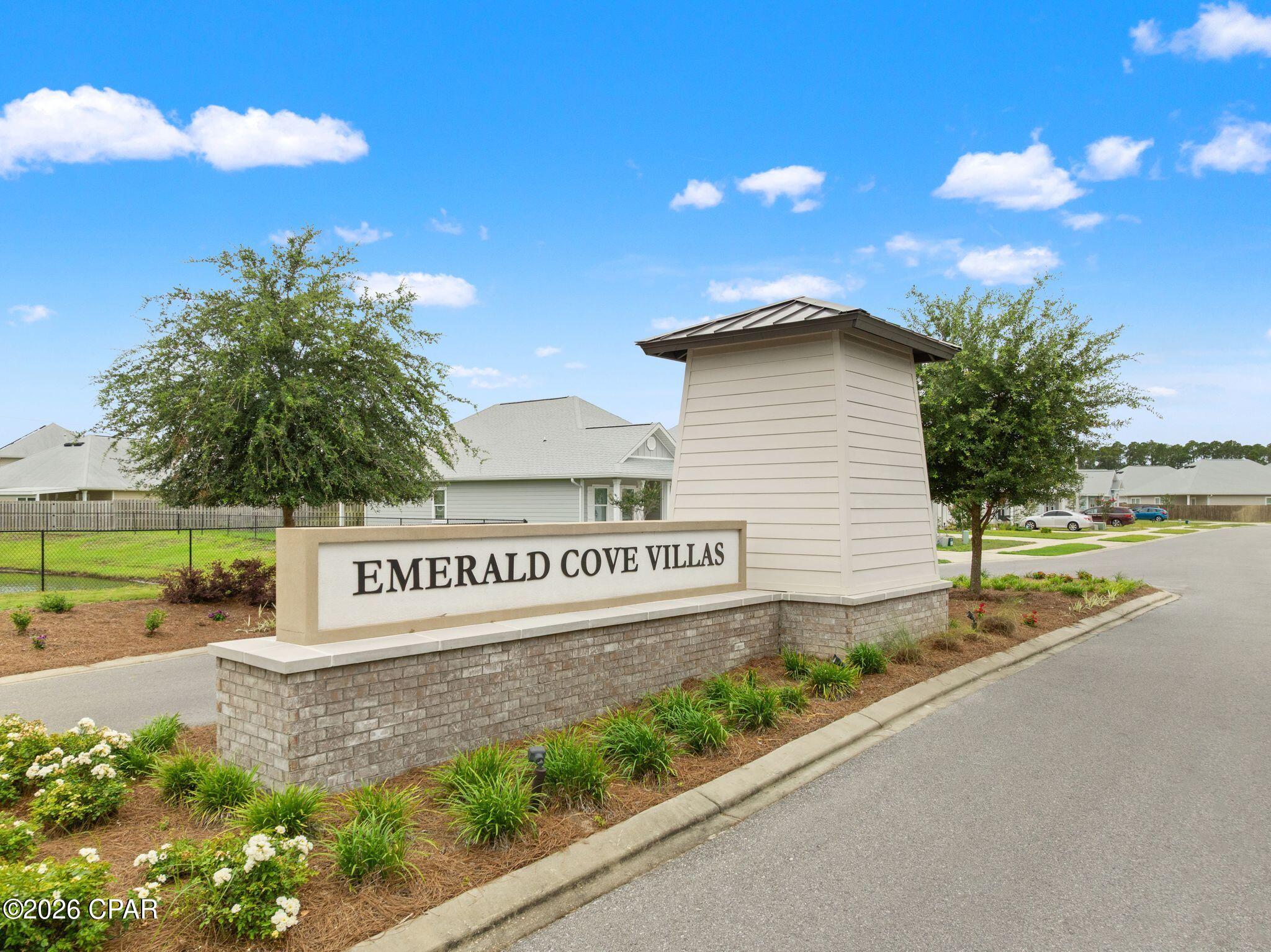 Emerald Cove Villas - Residential