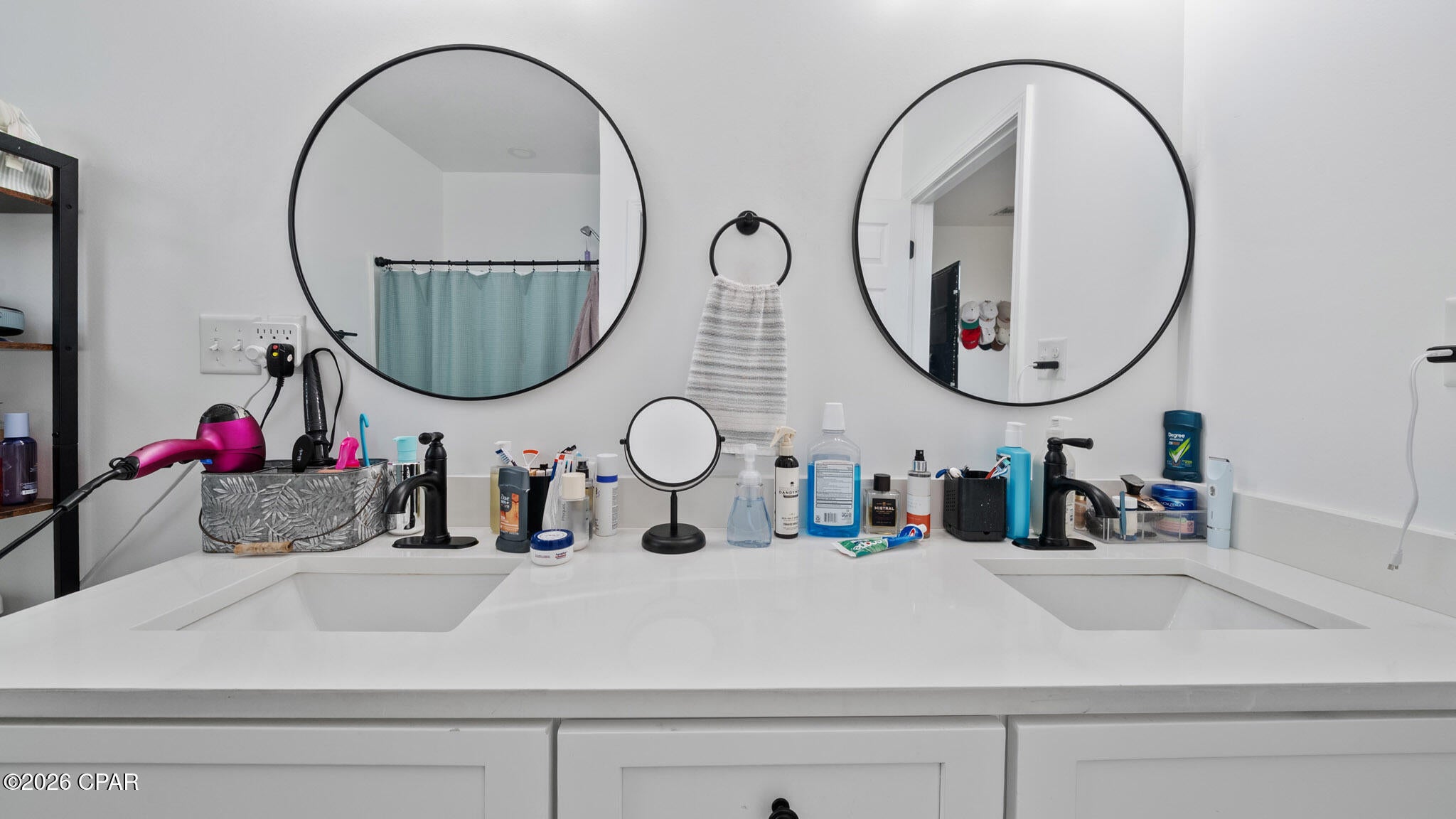 Pine-Lea 3rd Add - Residential Lease