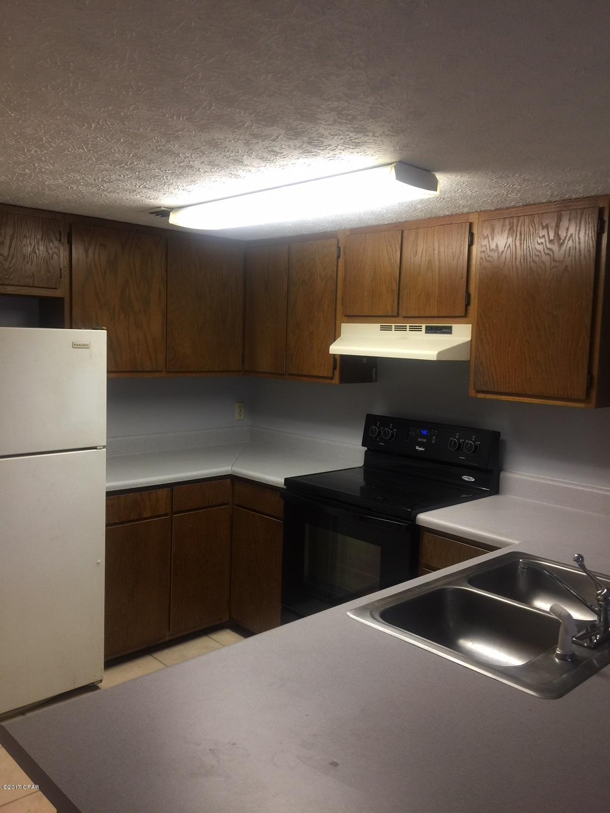 Hidden Lagoon - Residential Lease