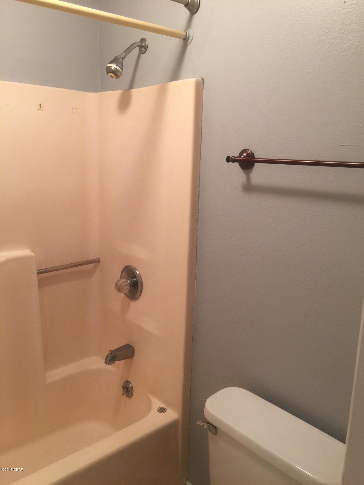 Hidden Lagoon - Residential Lease