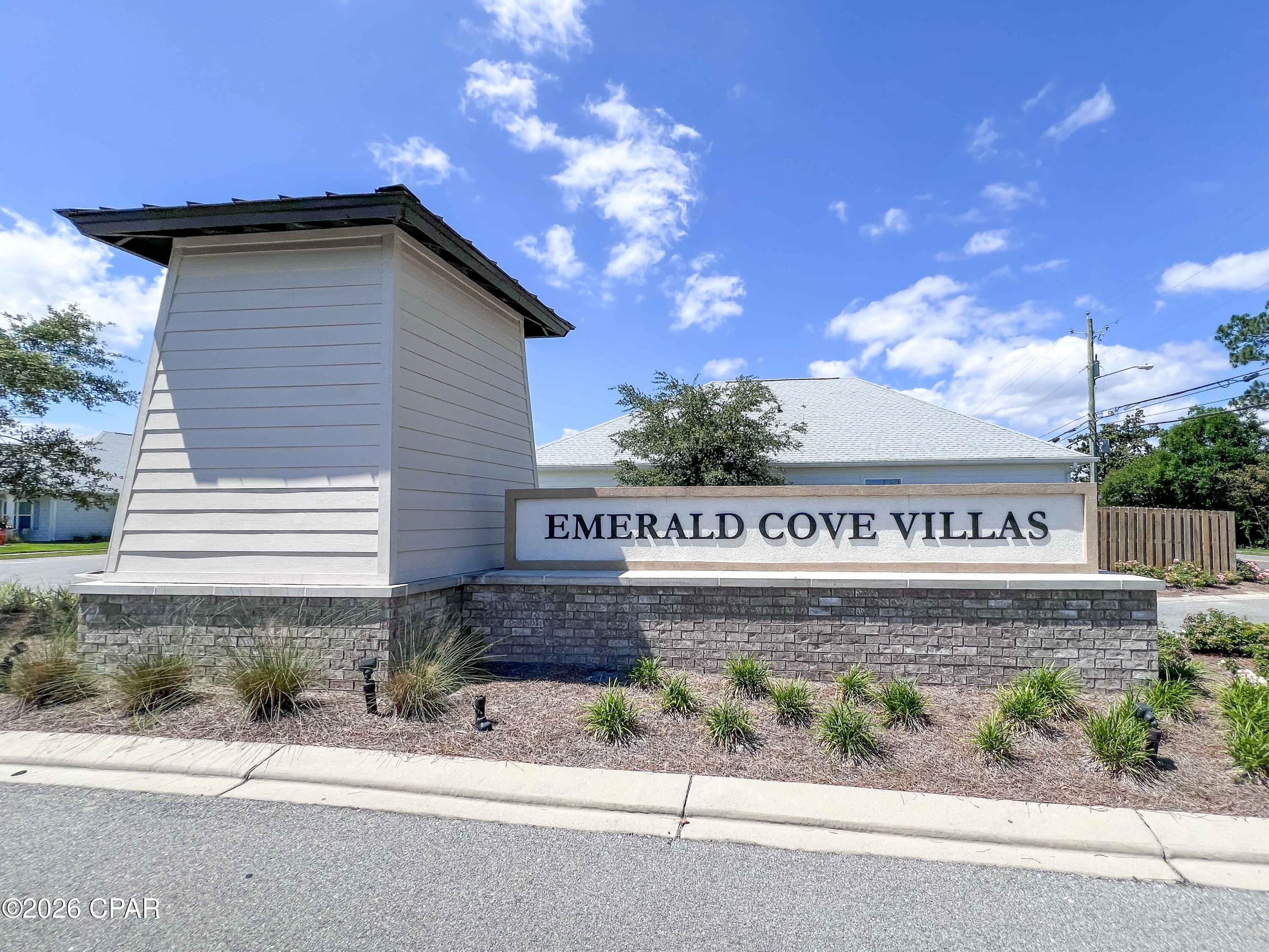 Emerald Cove Villas - Residential