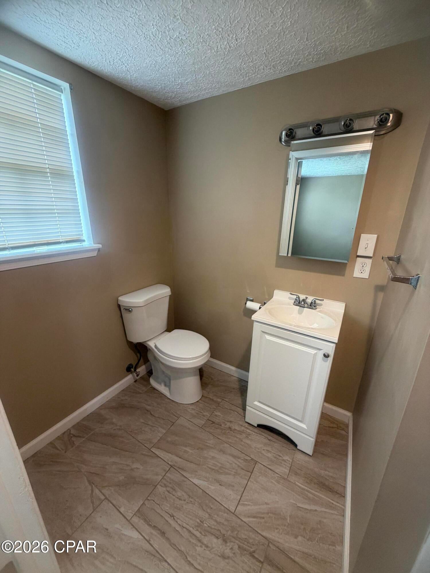 Robindale - Residential Lease