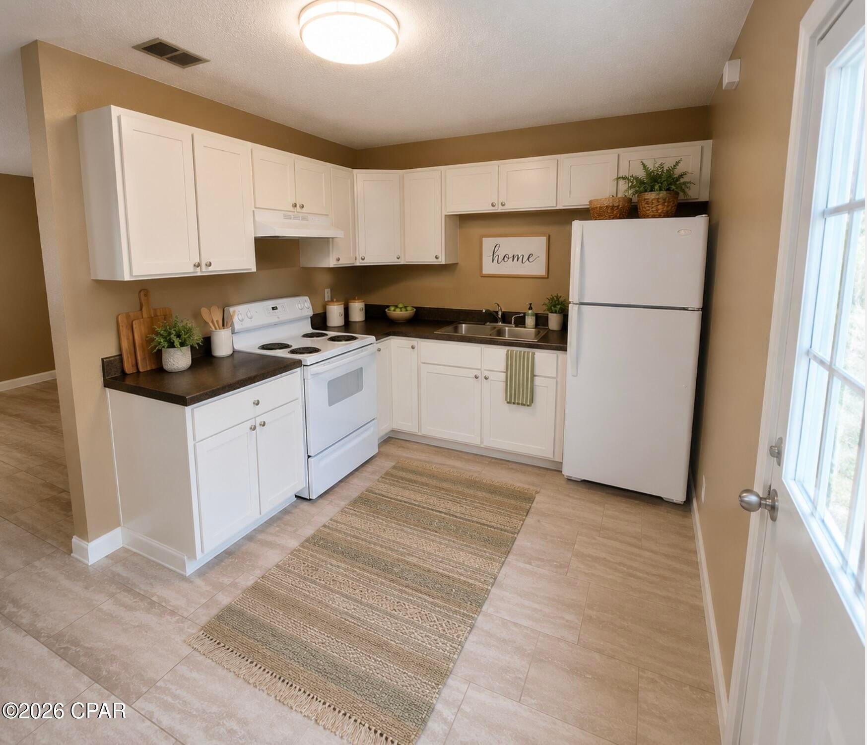 Robindale - Residential Lease