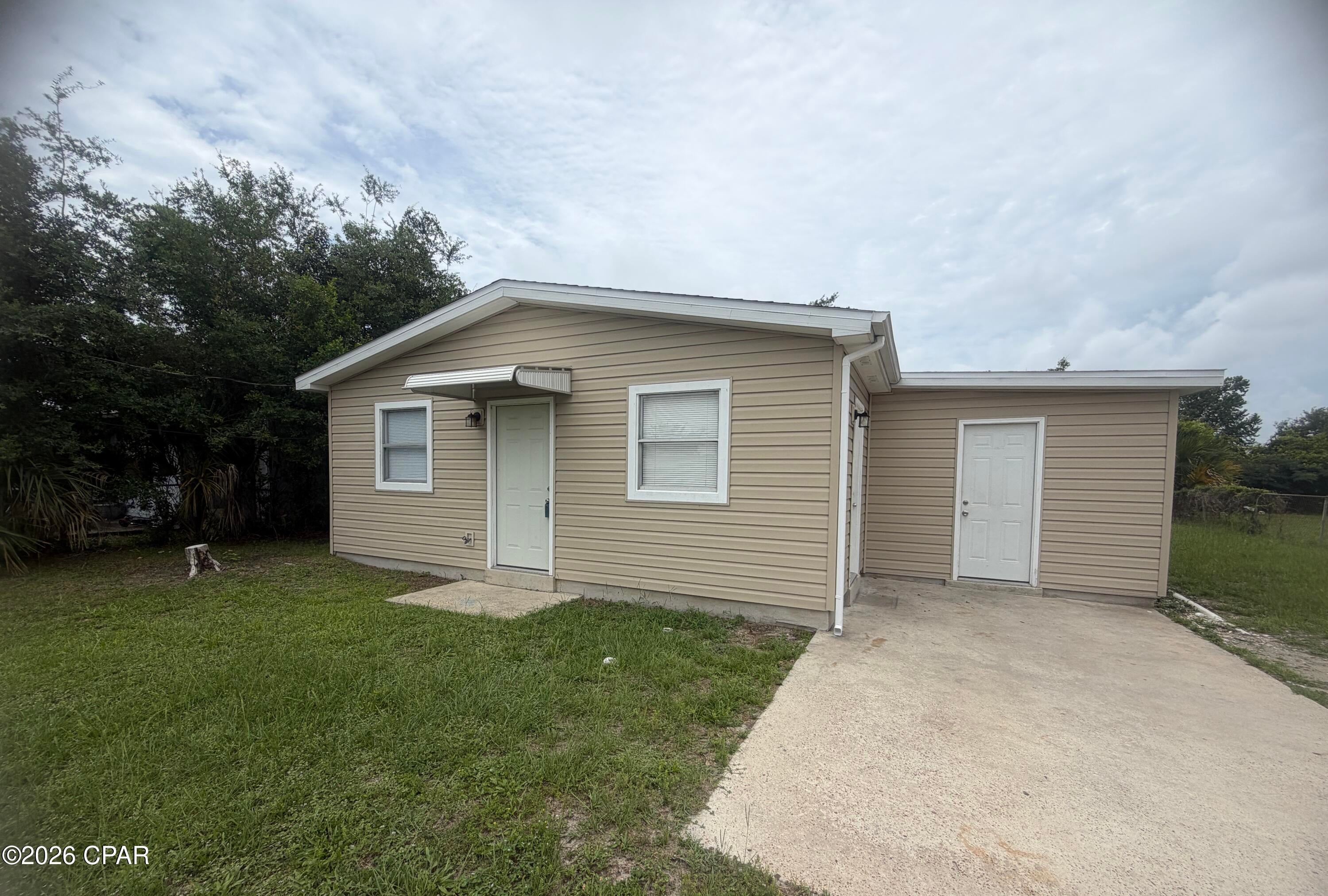 Robindale - Residential Lease