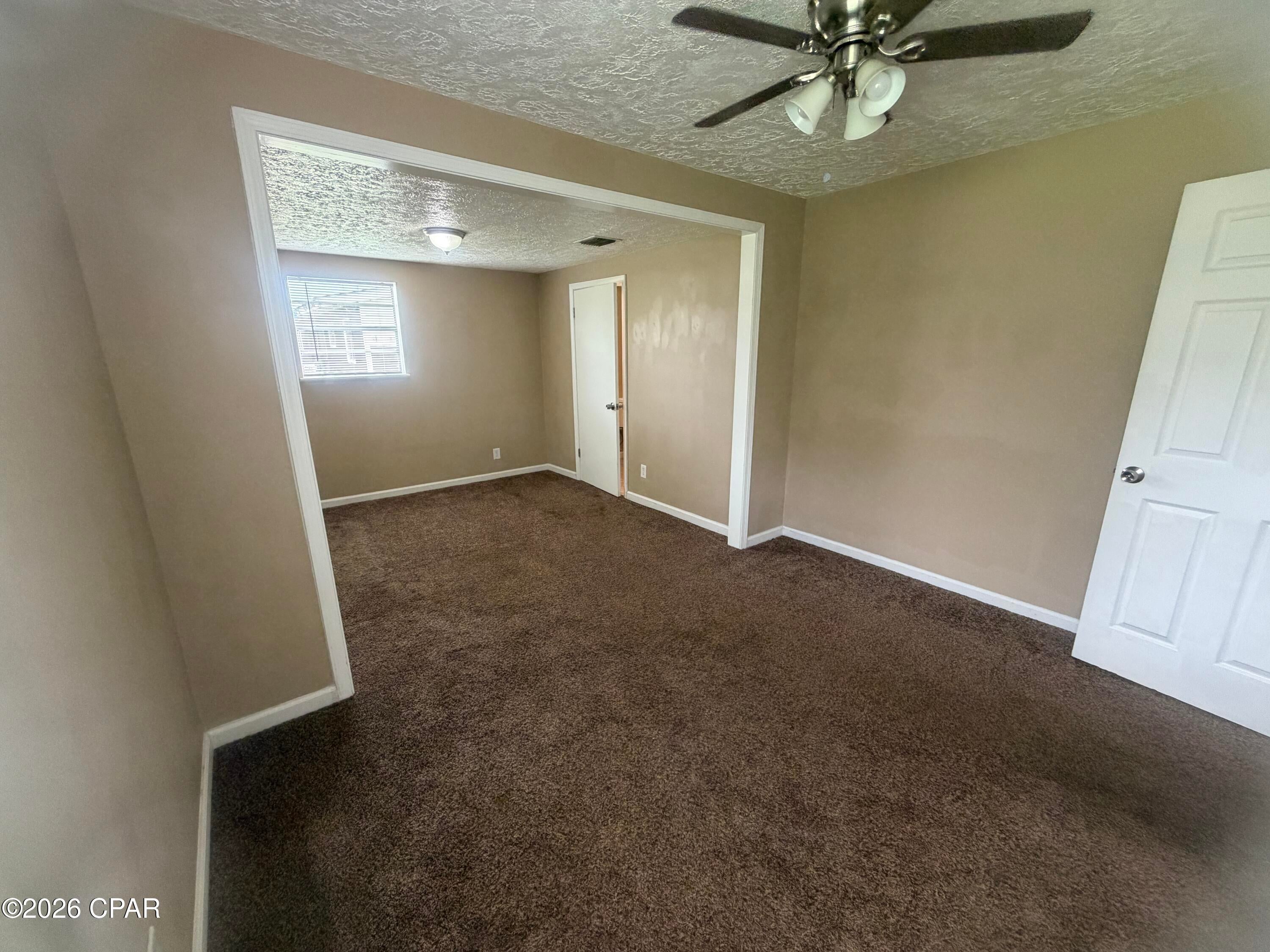 Robindale - Residential Lease