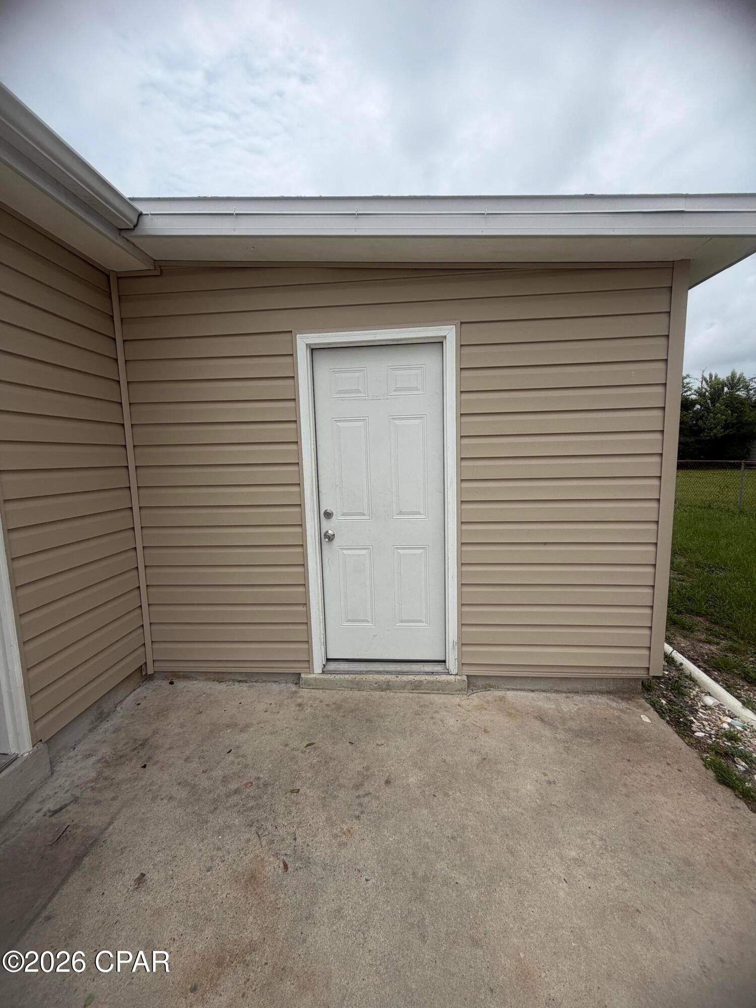 Robindale - Residential Lease