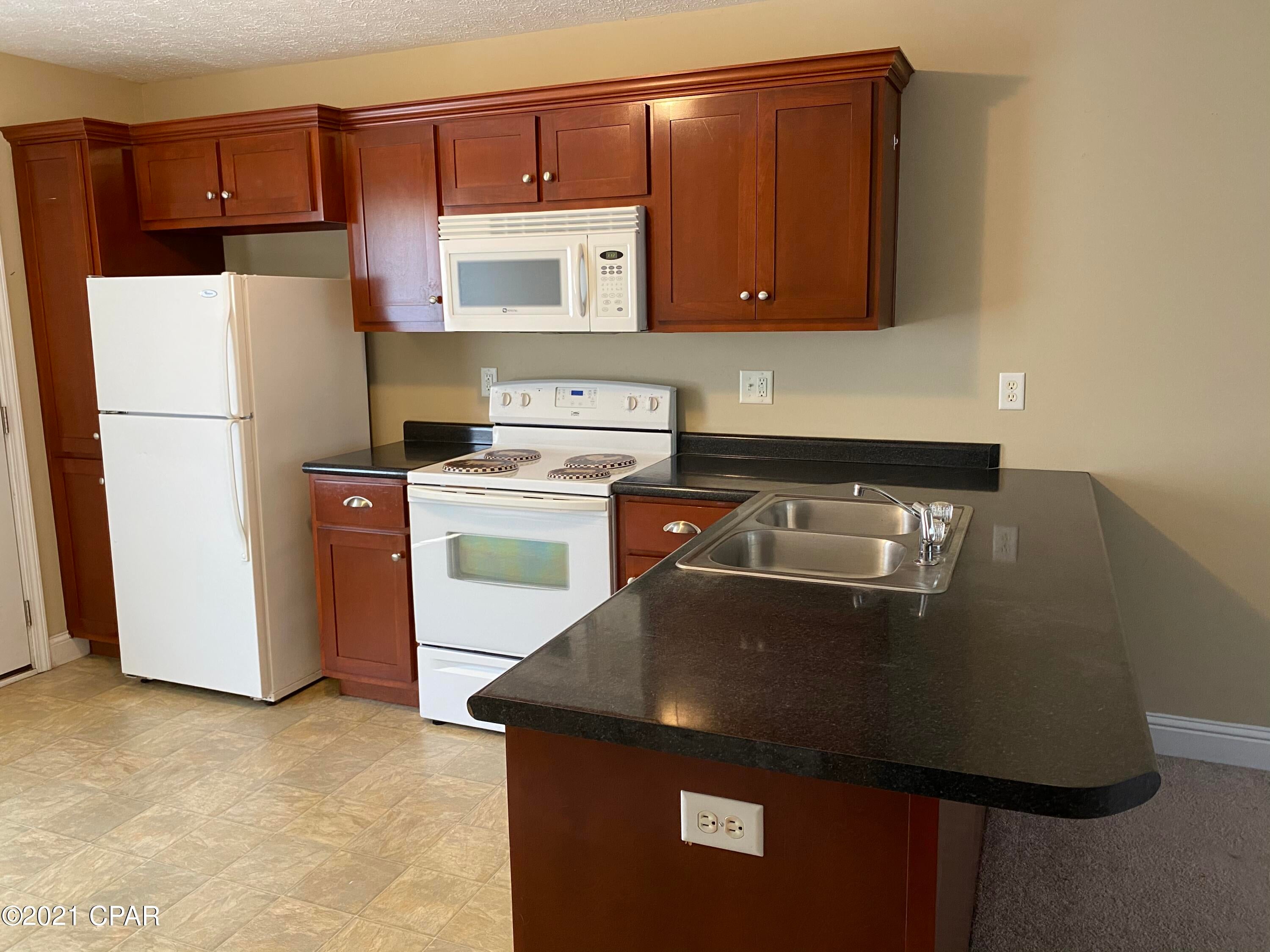 Sunny Hills - Residential