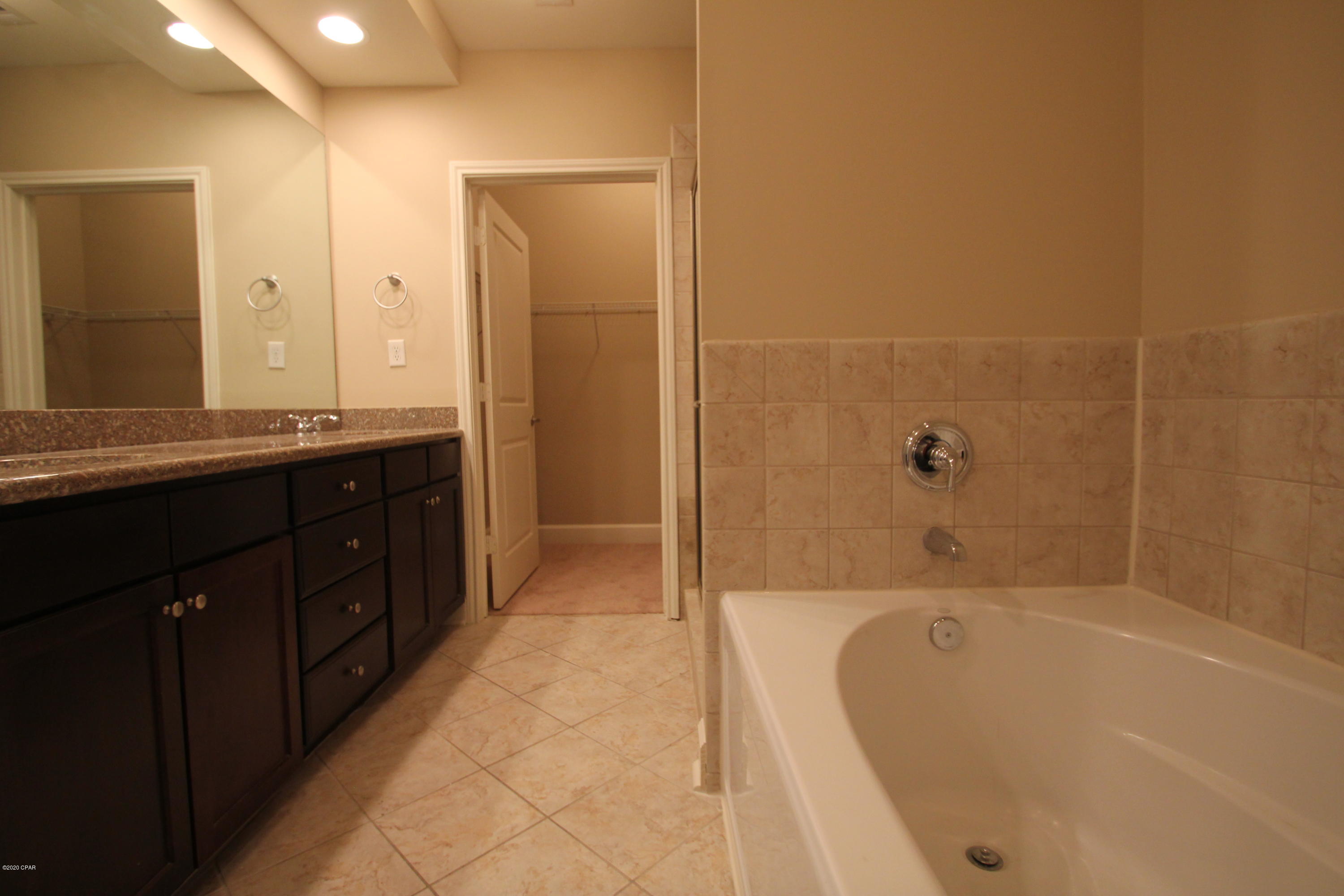 Island Reserve - Residential Lease