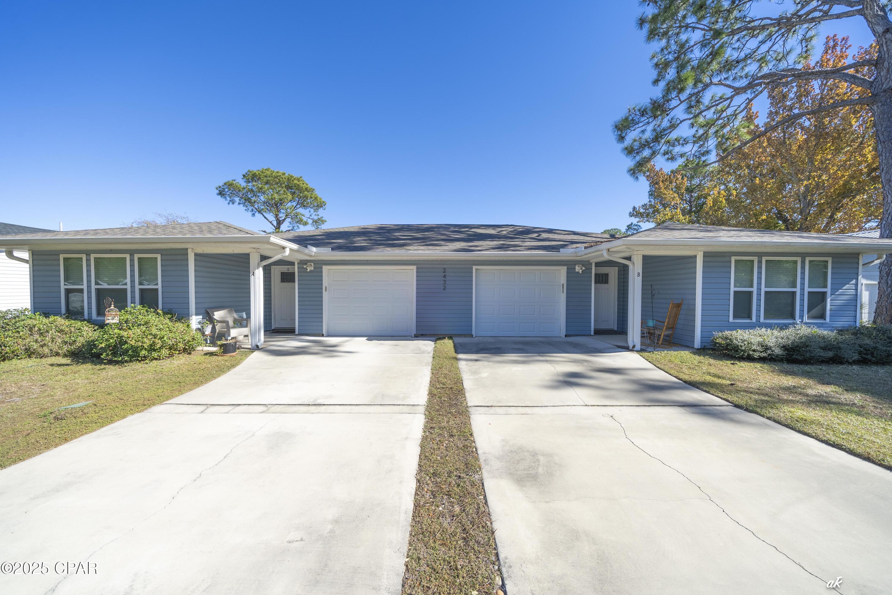 North Lagoon Oaks - Residential