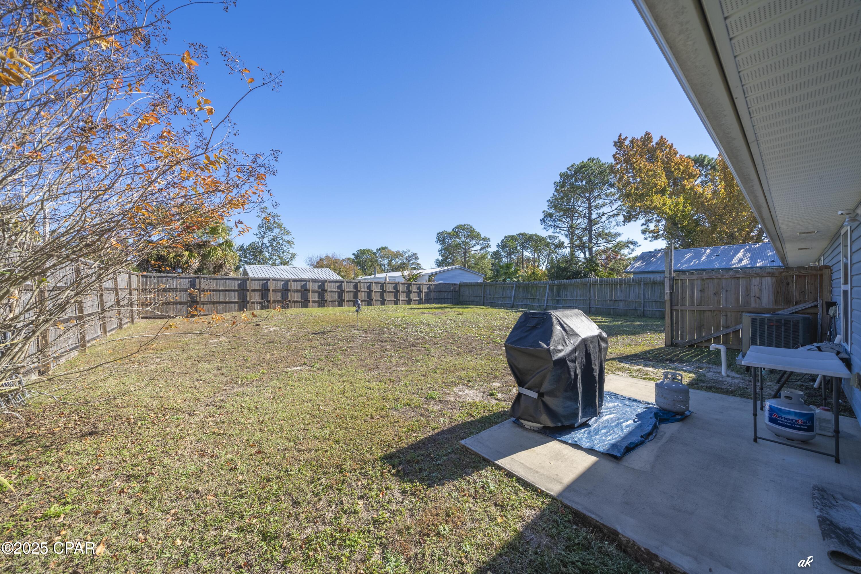 North Lagoon Oaks - Residential
