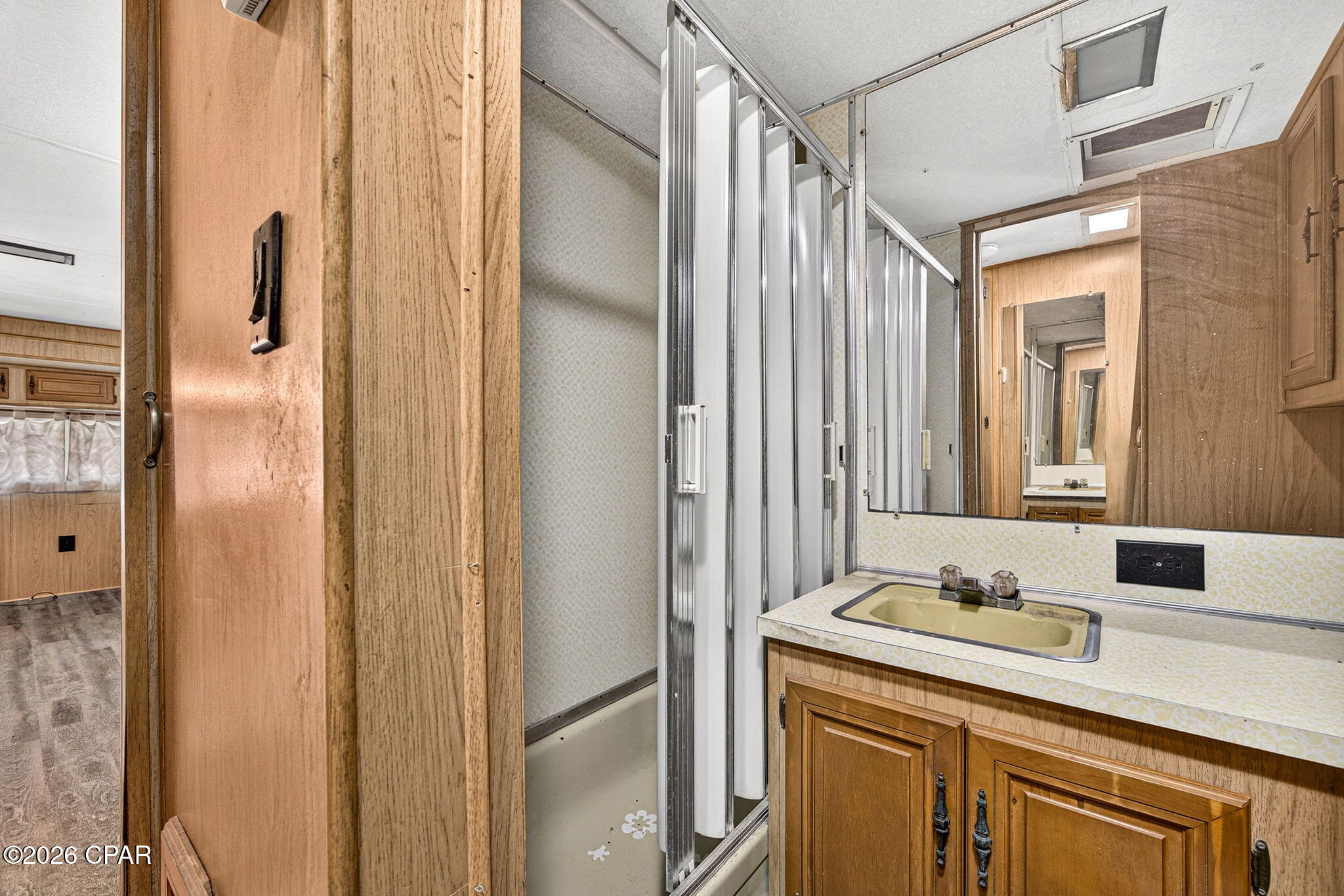Venture Out Travel Trail - Residential