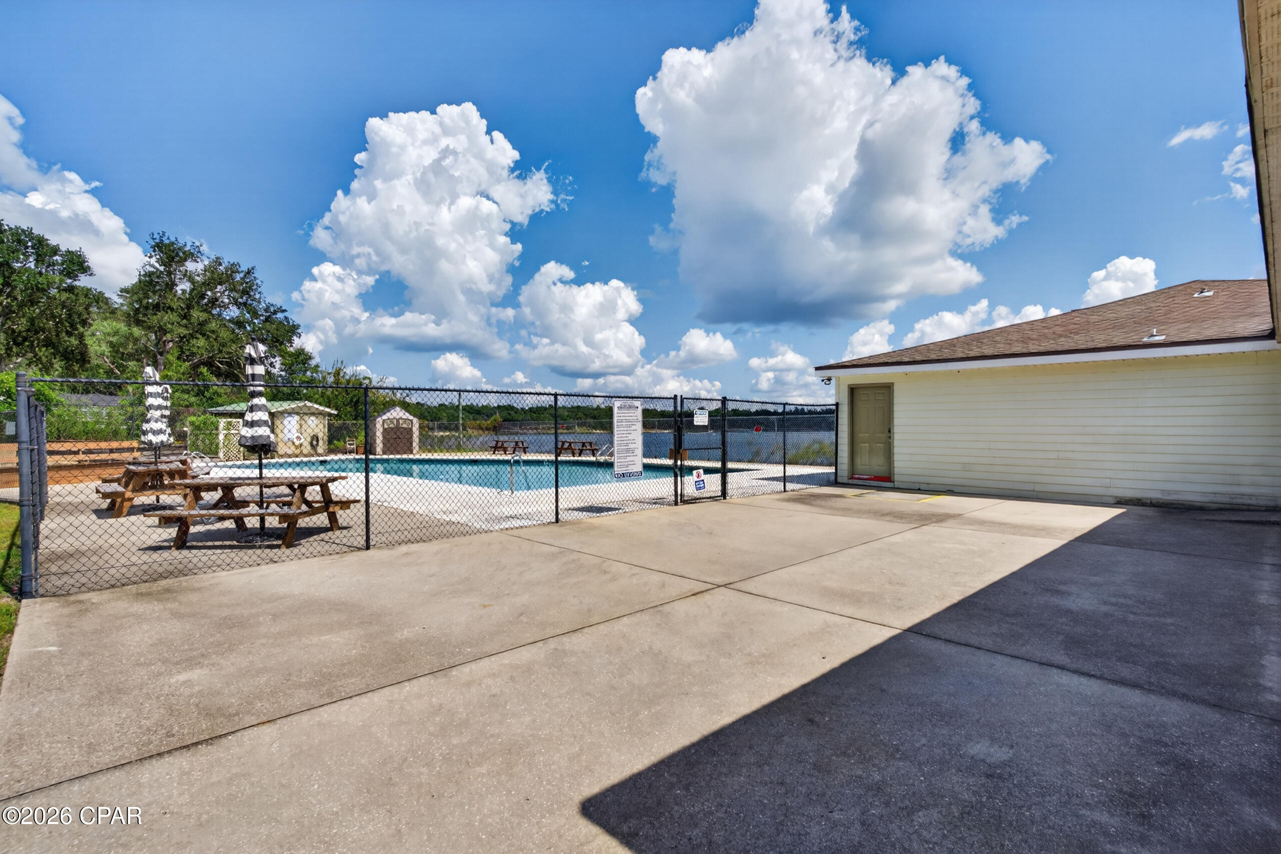 Leisure Lakes 1st Add - Residential
