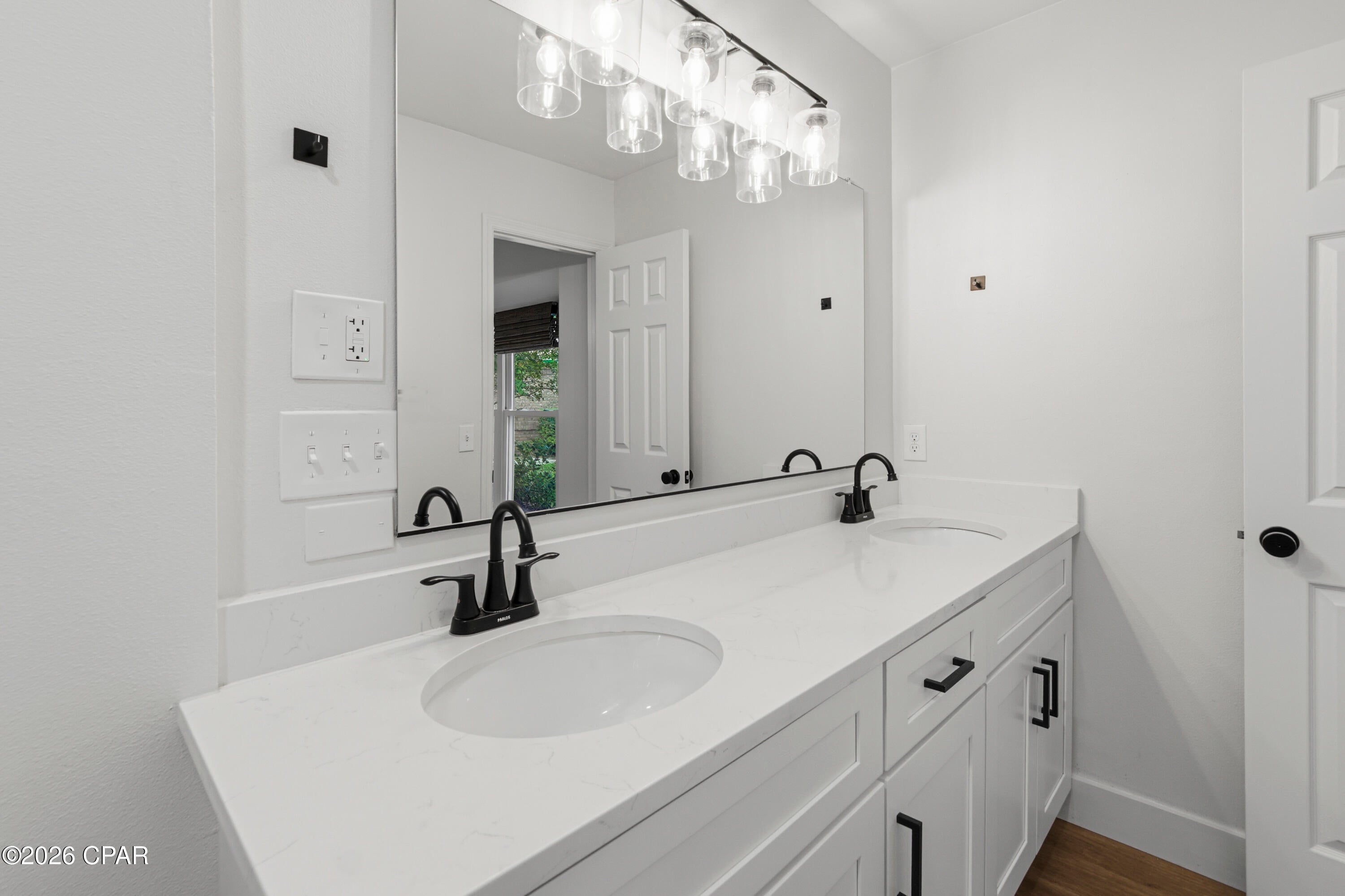 Derby Woods 1st Add - Residential