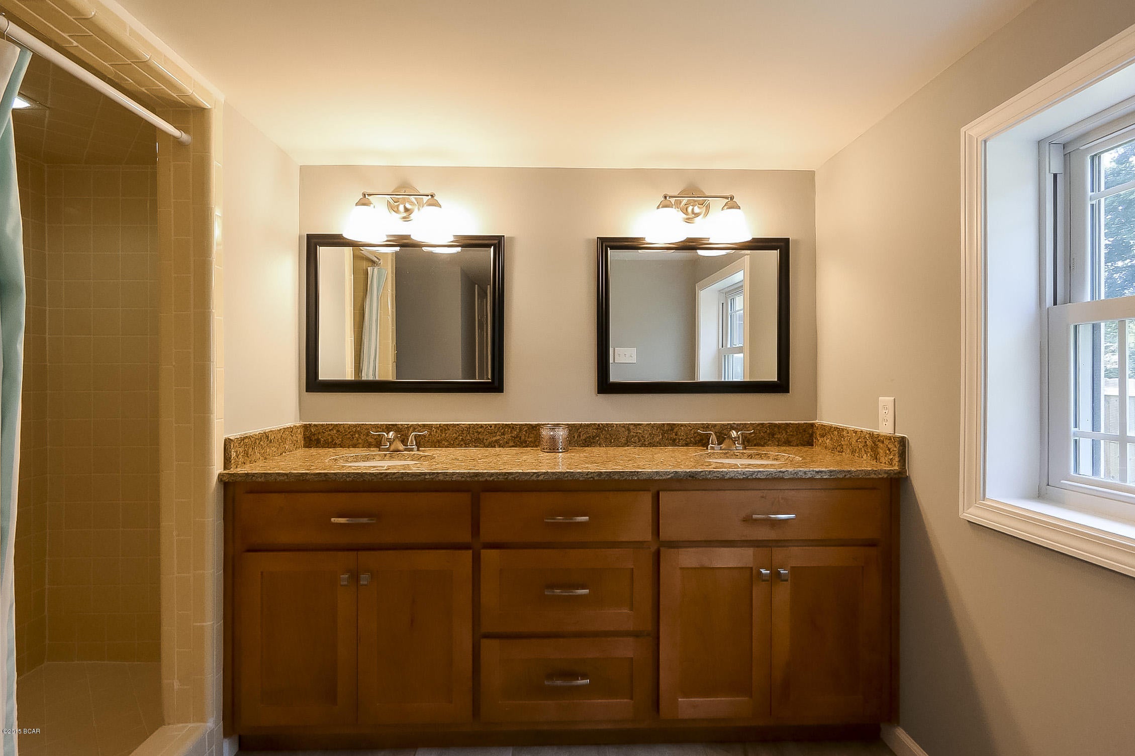 Cove Terrace 3rd Add - Residential