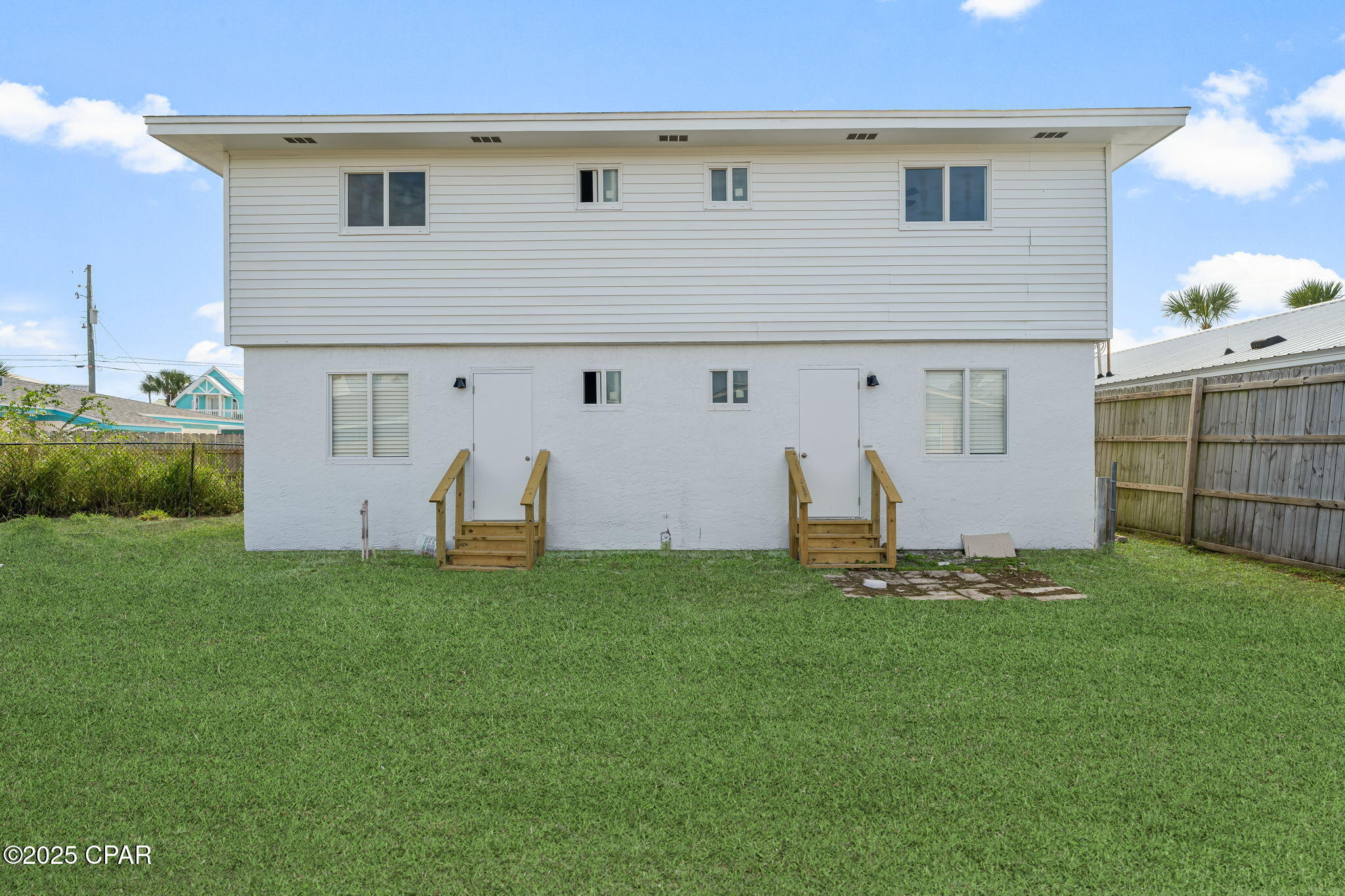 Silver Sands Unit 2 - Residential Lease