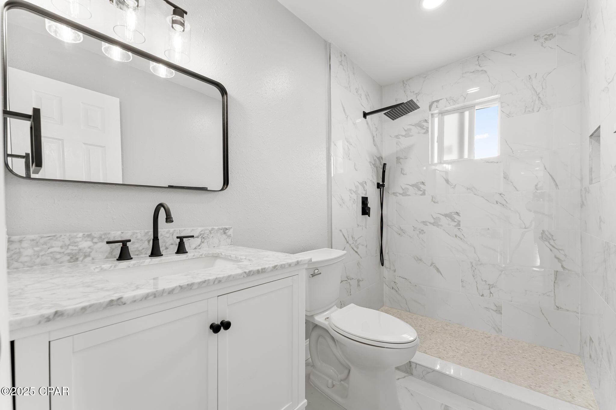 Silver Sands Unit 2 - Residential Lease