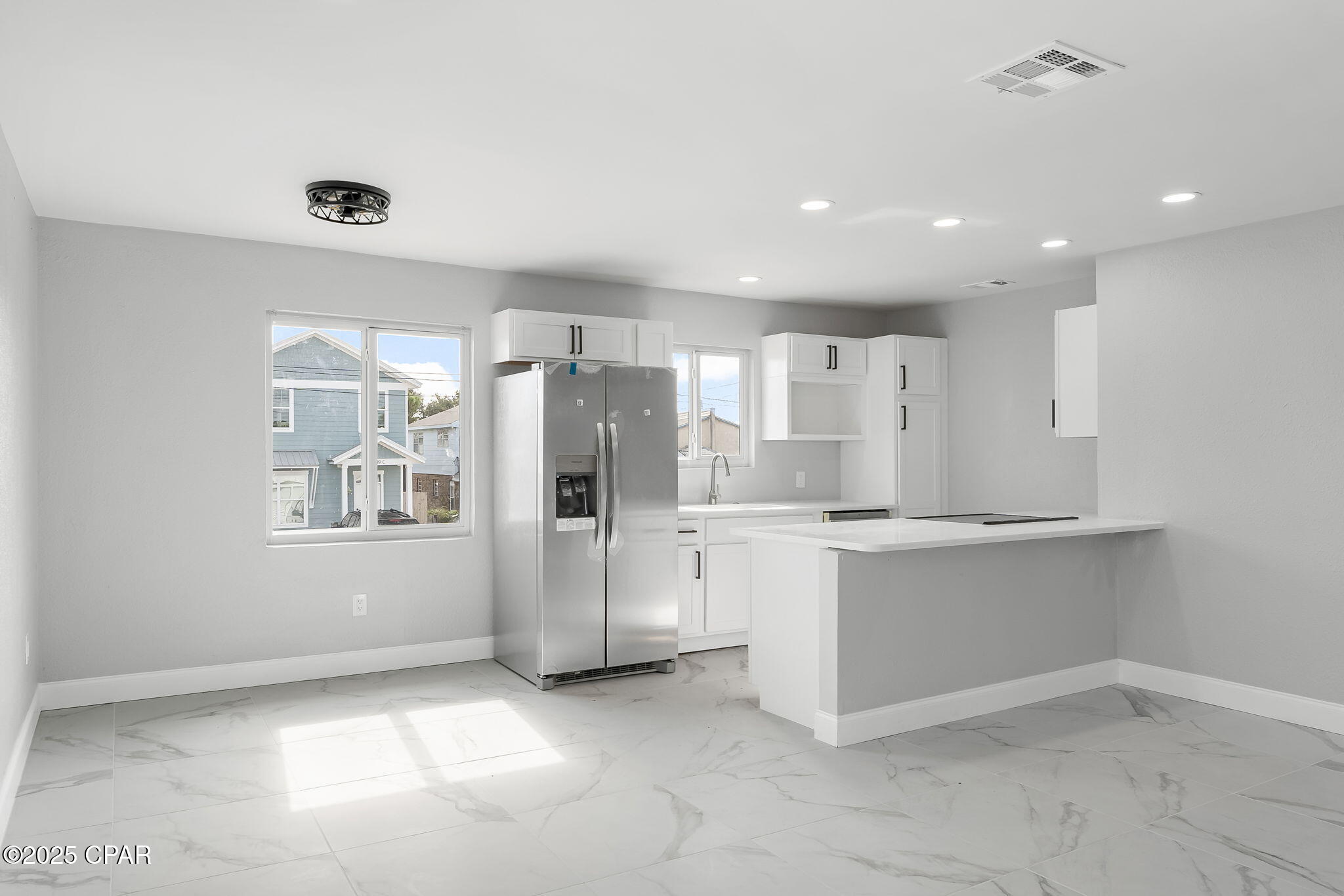Silver Sands Unit 2 - Residential Lease