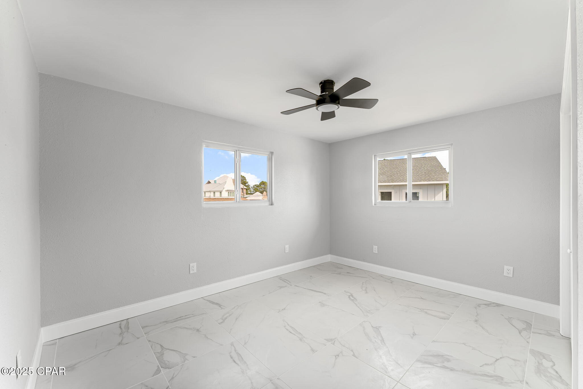 Silver Sands Unit 2 - Residential Lease