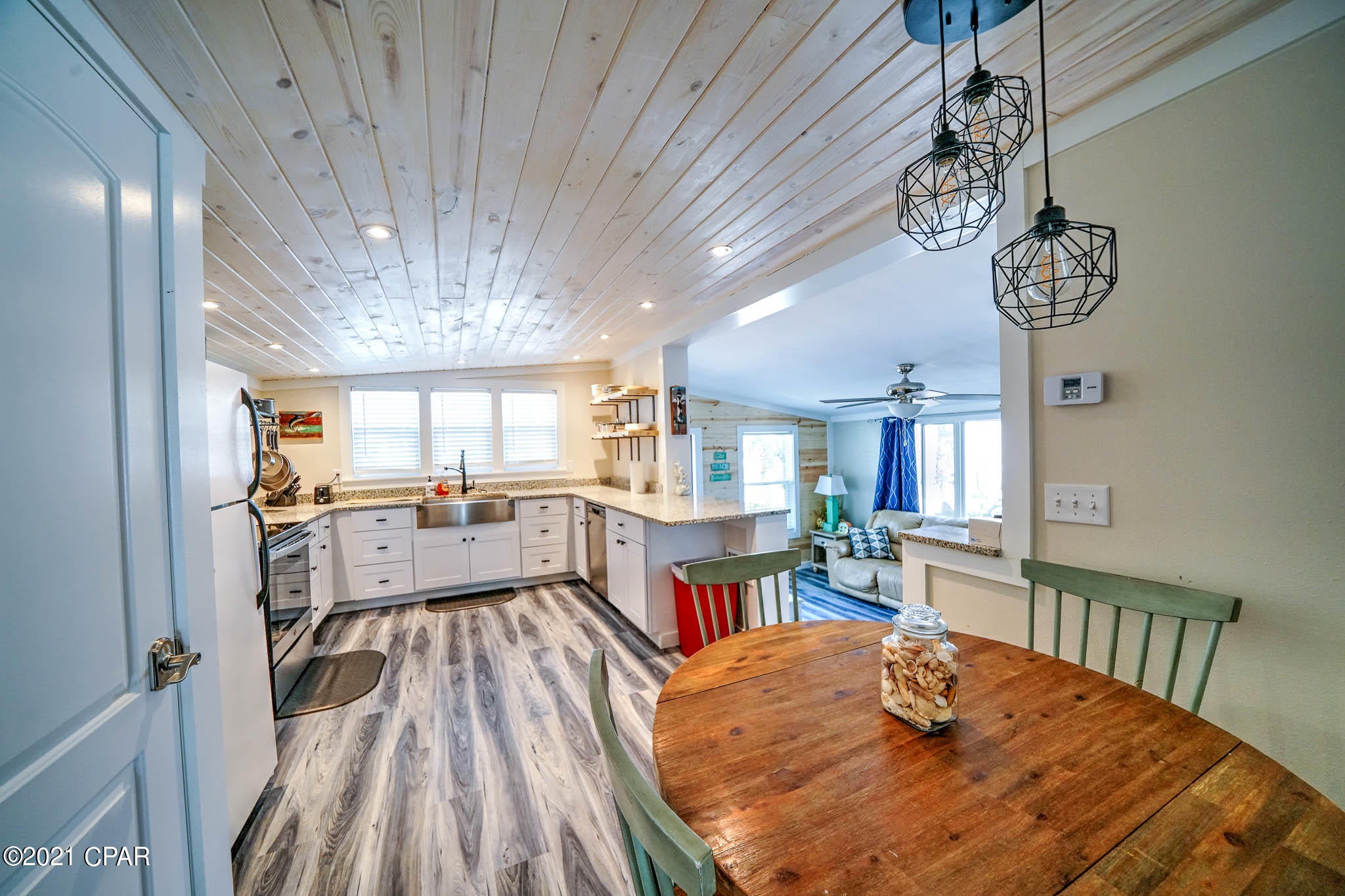 Venture Out Travel Trail - Residential