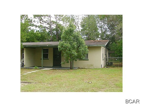 Very nice, remodeled home with open floor plan, ceramic tile and carpet, washer and dryer connections, and den. Close to Tyndall AFB and shopping.