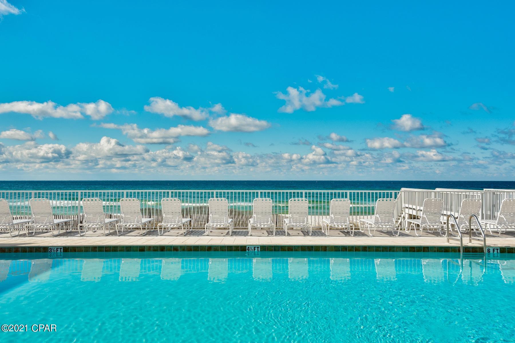 Carillon Beach Inn - Residential