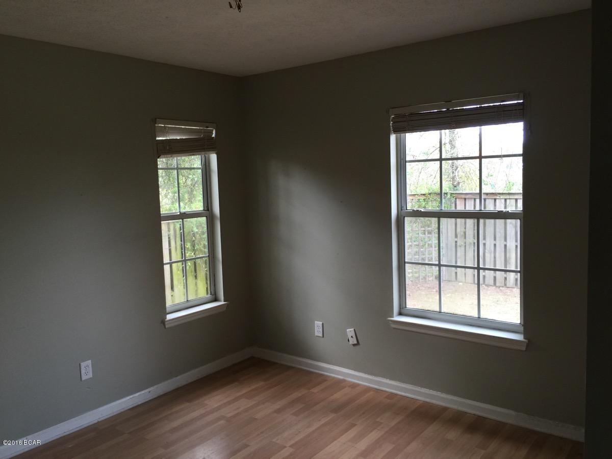 Riviera Beach 1st Add - Residential