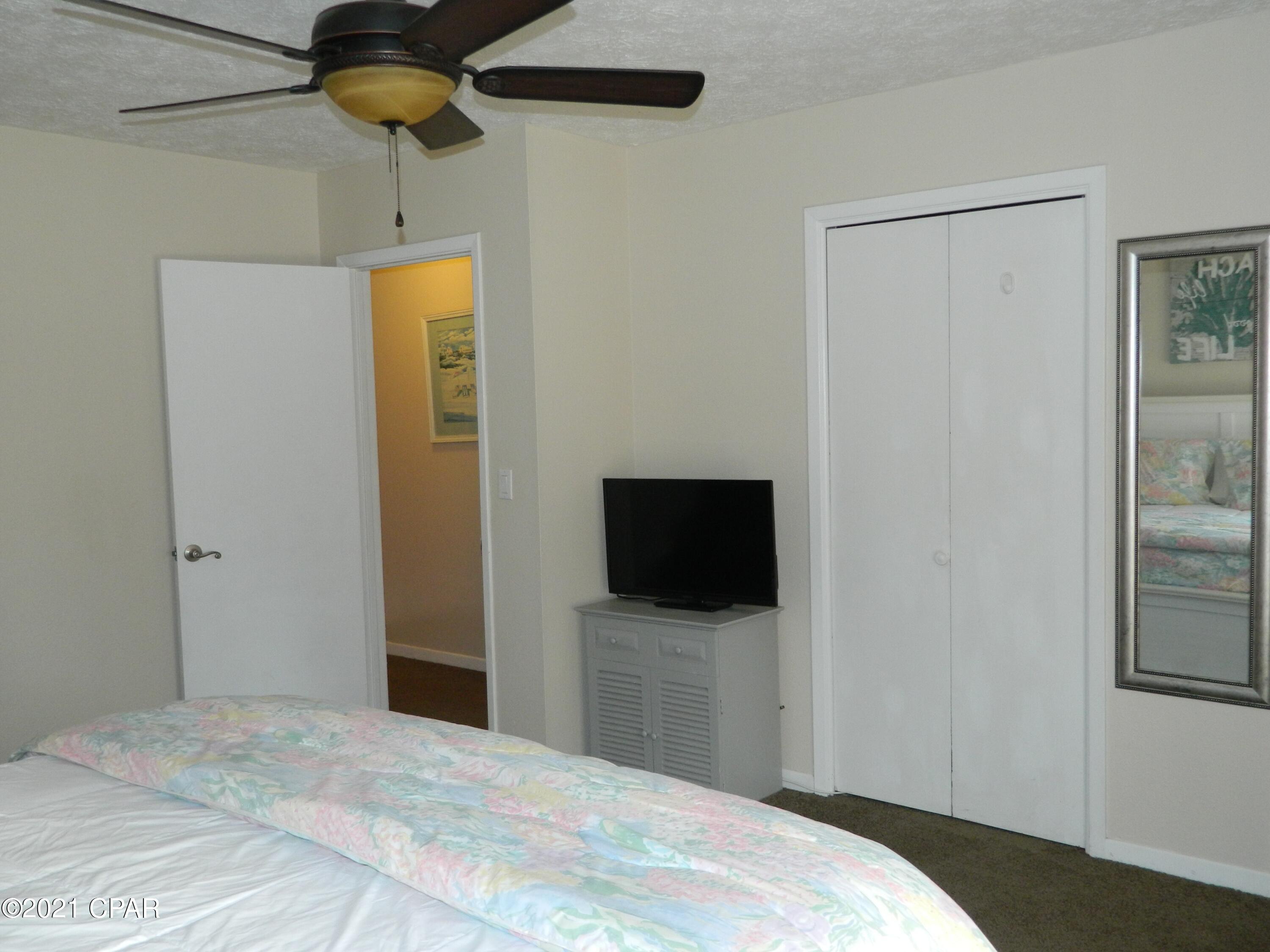 Holiday Beach Unit 16 - Residential Lease