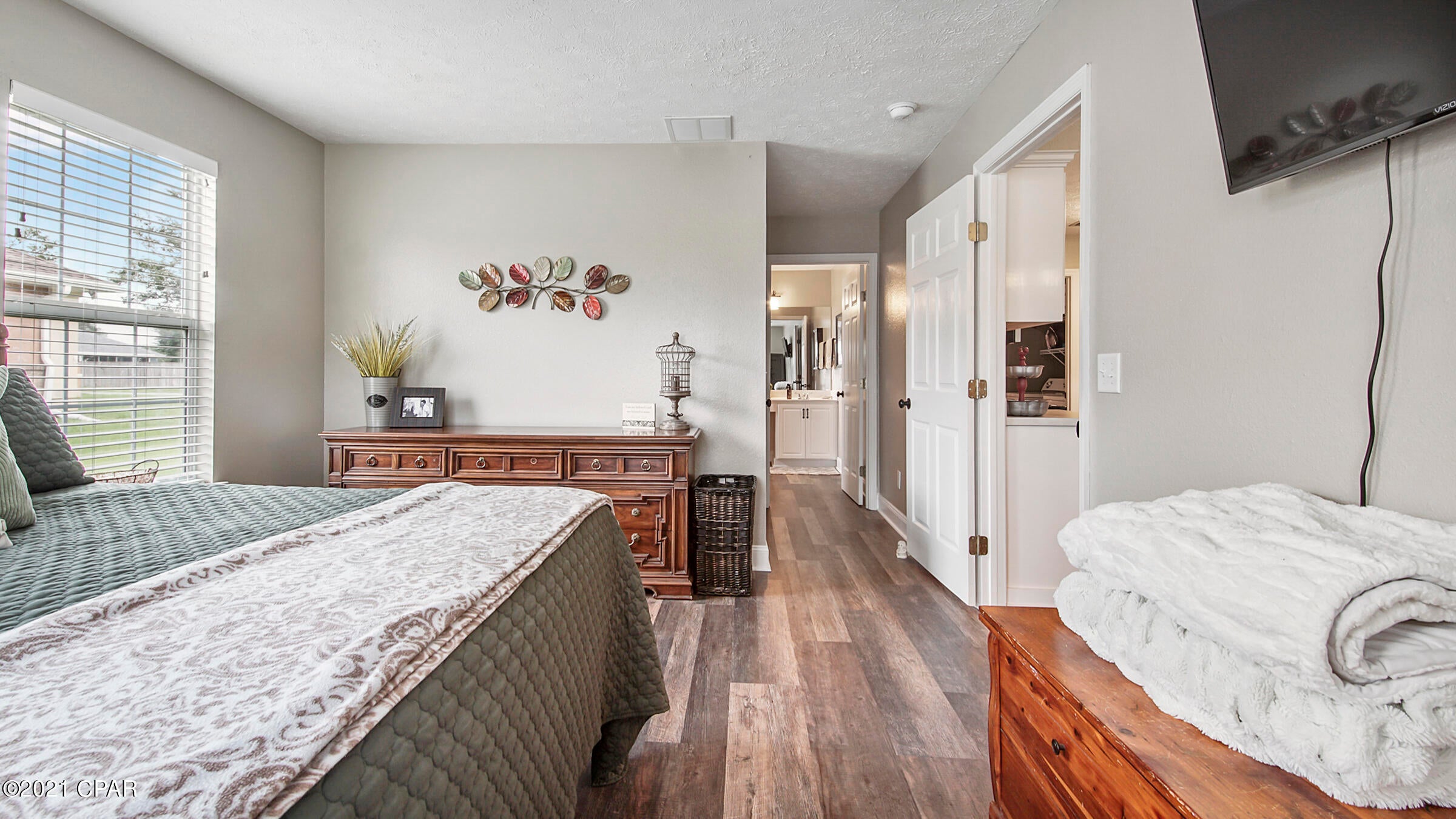 Pelican Point - Residential