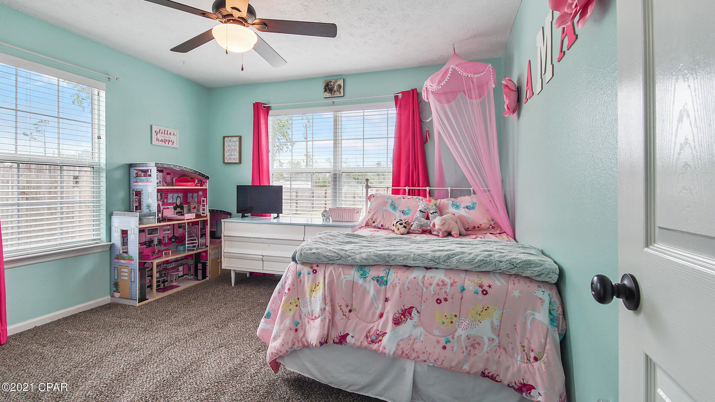 Pelican Point - Residential