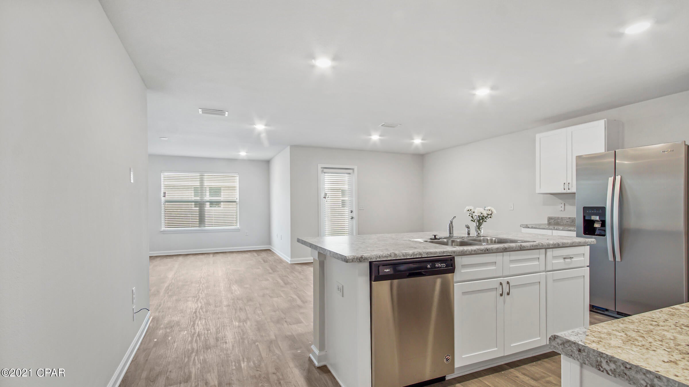 [No Recorded Subdiv] - Residential Lease