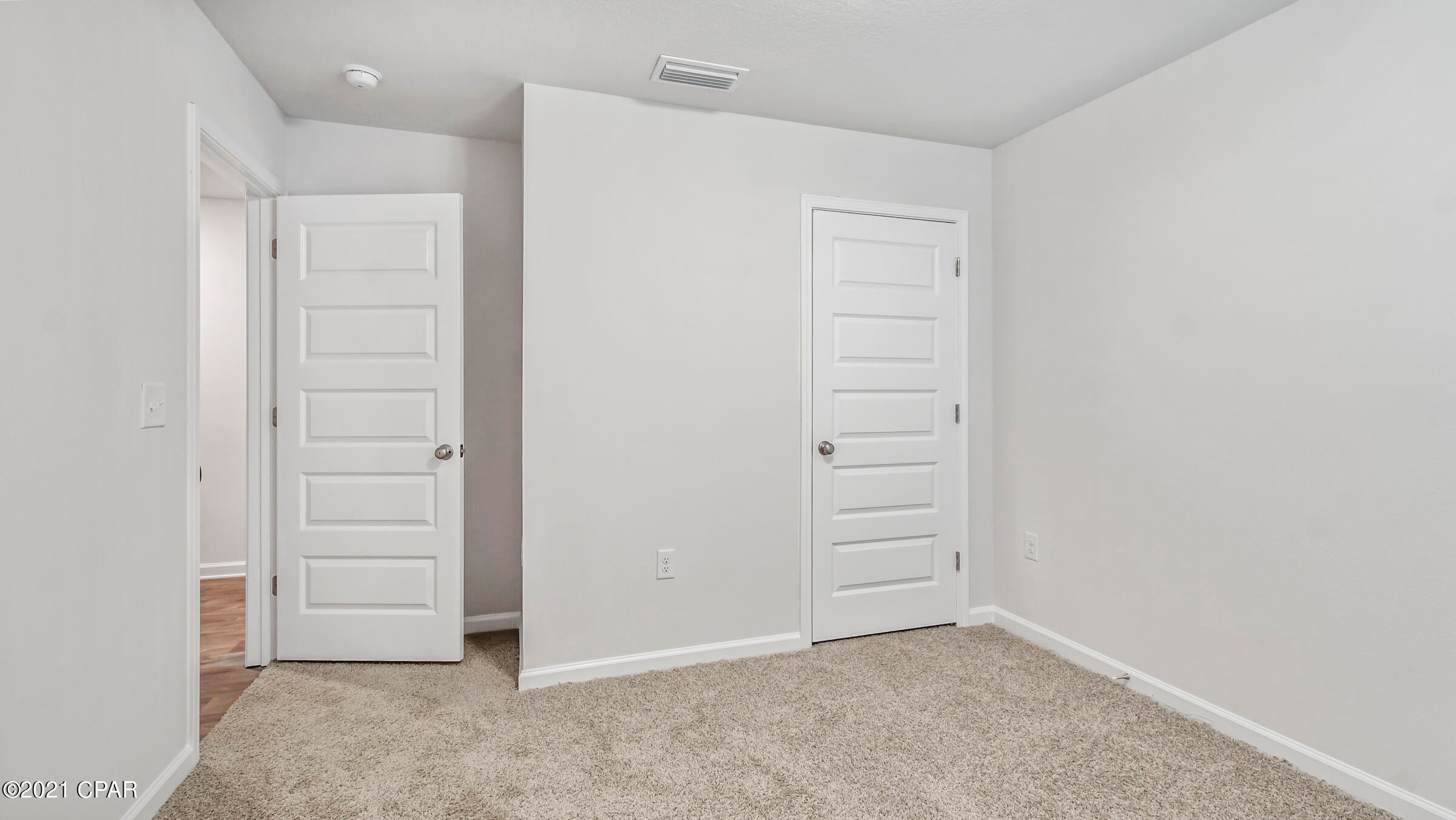 [No Recorded Subdiv] - Residential Lease