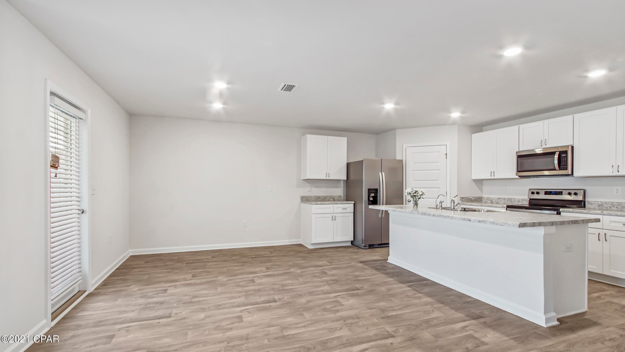 [No Recorded Subdiv] - Residential Lease