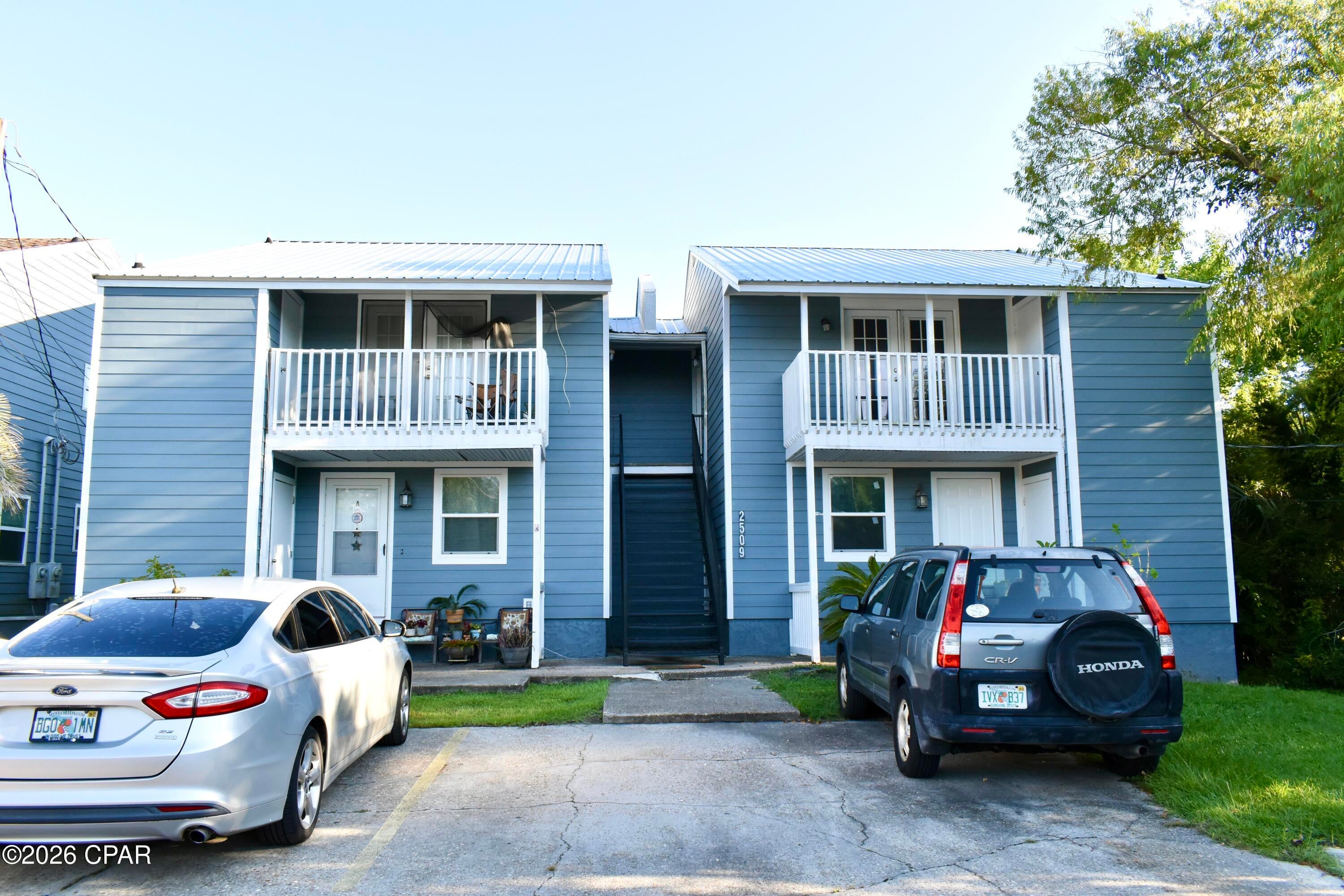 Welcome home to this charming, light-filled 2-bedroom, 1-bathroom upper-level unit nestled in a highly convenient Panama City location. Offering a peaceful top-floor position, this home combines cozy indoor comfort with easy access to coastal living. Private Balcony: Enjoy your own dedicated outdoor spot, ideal for morning coffee or relaxing in the evening. Features washer and dryer hookups for convenience. Situated just blocks (less than 1 mile) from the shores of St. Andrews Bay and the historic St. Andrews Marina district. Quick access to Oaks on the Bay Park and local boat ramps for fishing, paddleboarding, and coastal sunset views. Perfect for military members, defense contractors, and base personnel: NSA Panama City (Navy Base): ~6.5 miles (~12-15 minute drive) Tyndall Air Force Base (TAFB): ~15 miles (~20-25 minute drive via Hwy 98). (Please note there is an additional utility fee of $50 per month to cover the cost of WASTER, SEWER, TRASH, and LANDSCAPING) If you are interested in viewing the property, just text a picture of your photo ID to our office number. Also, ask about our move in incentives.